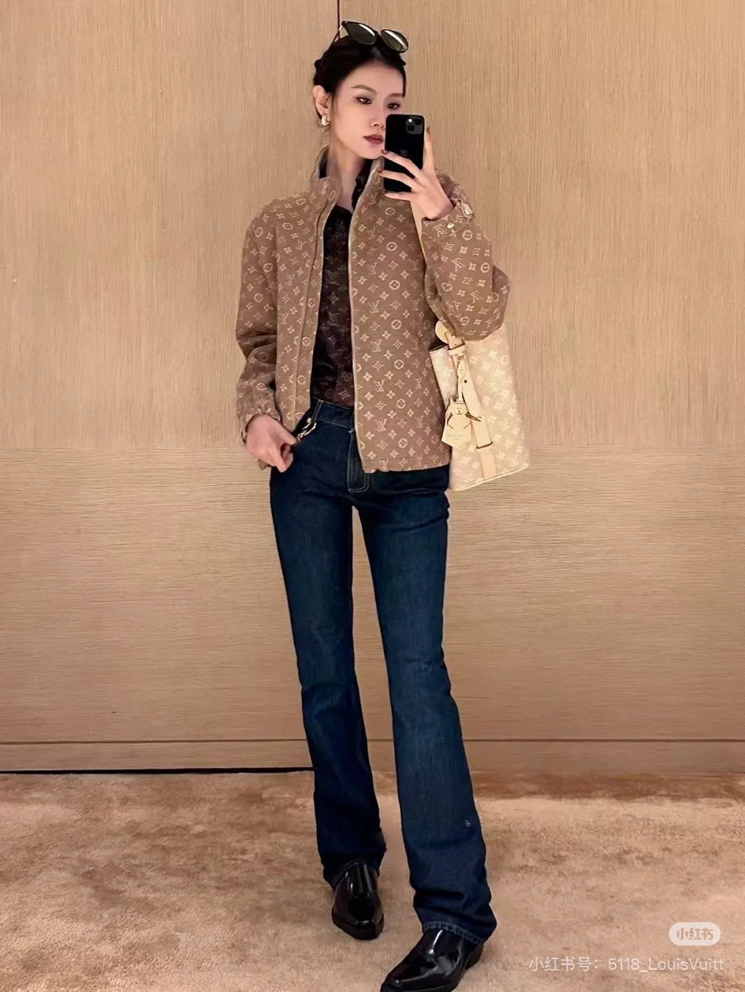 Куртки И Пуховики Женские Louis Vuitton 252864