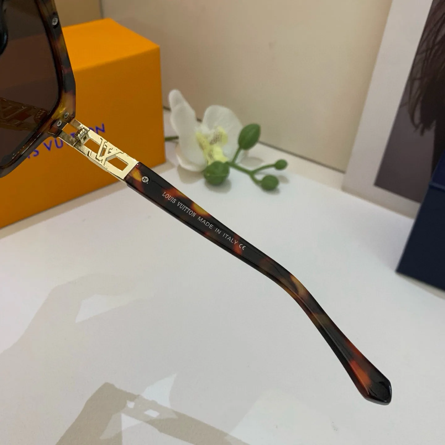 Очки Louis Vuitton 13135752