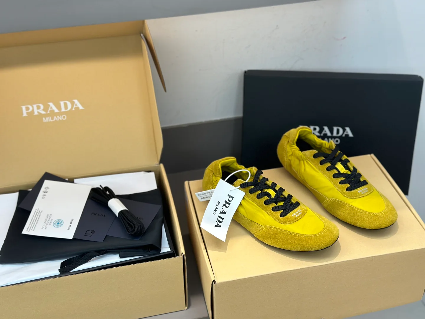 Кроссовки Женские Prada 11152977
