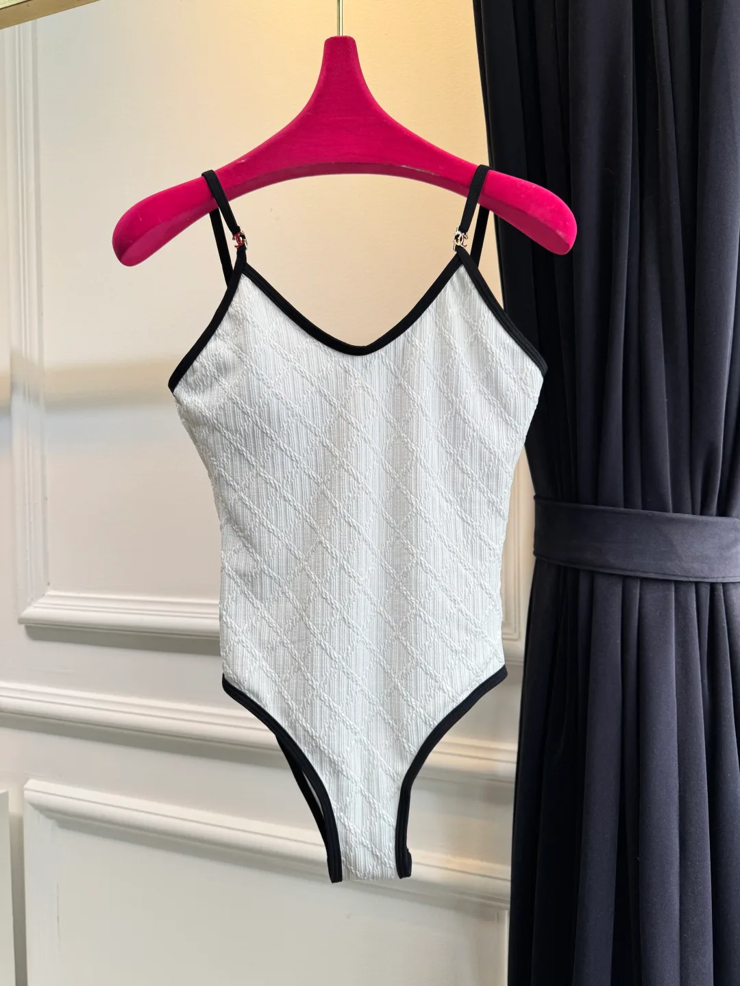 Купальники Женские Chanel 17307654