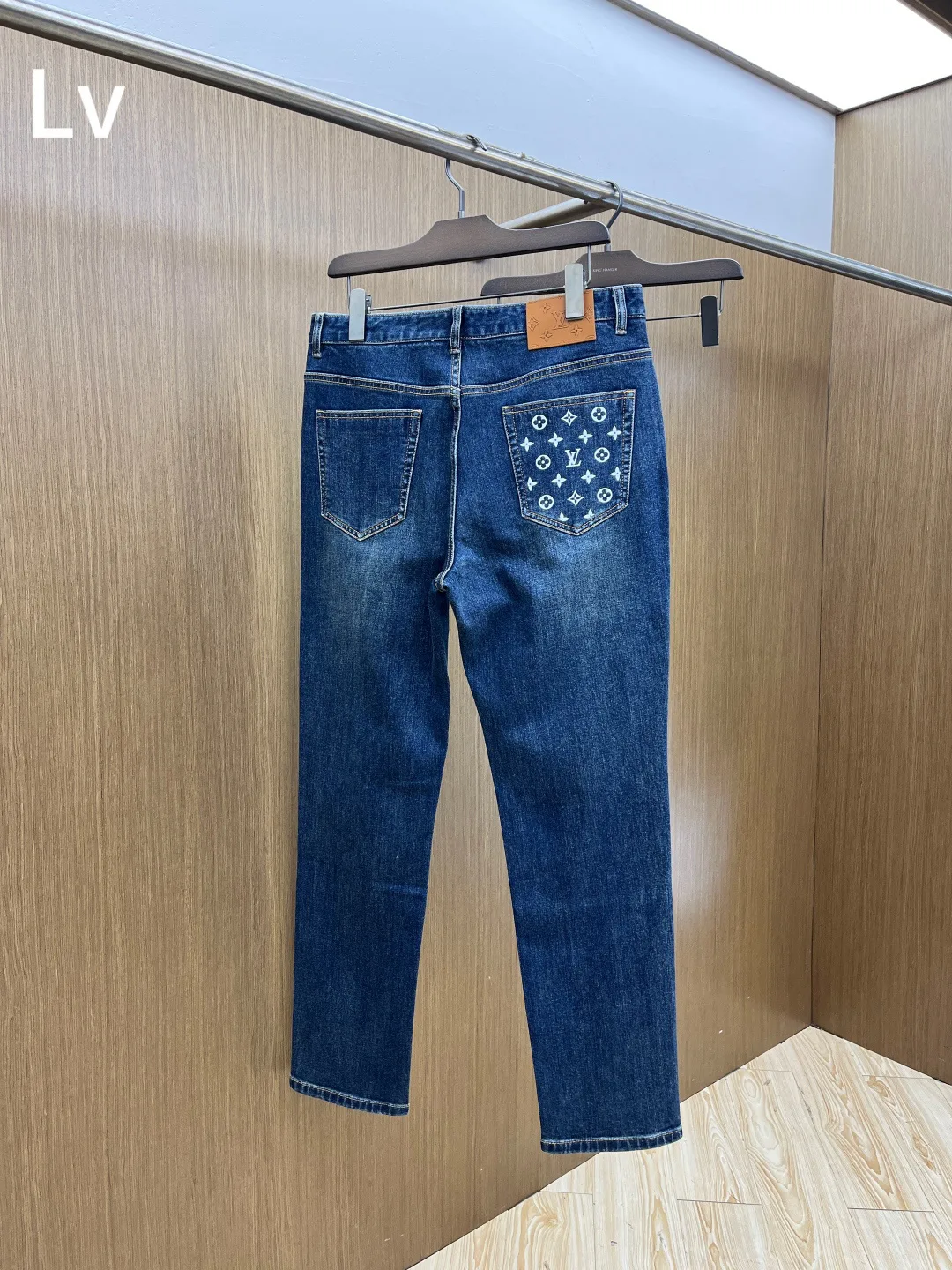 Джинсы Мужские Louis Vuitton 18244068