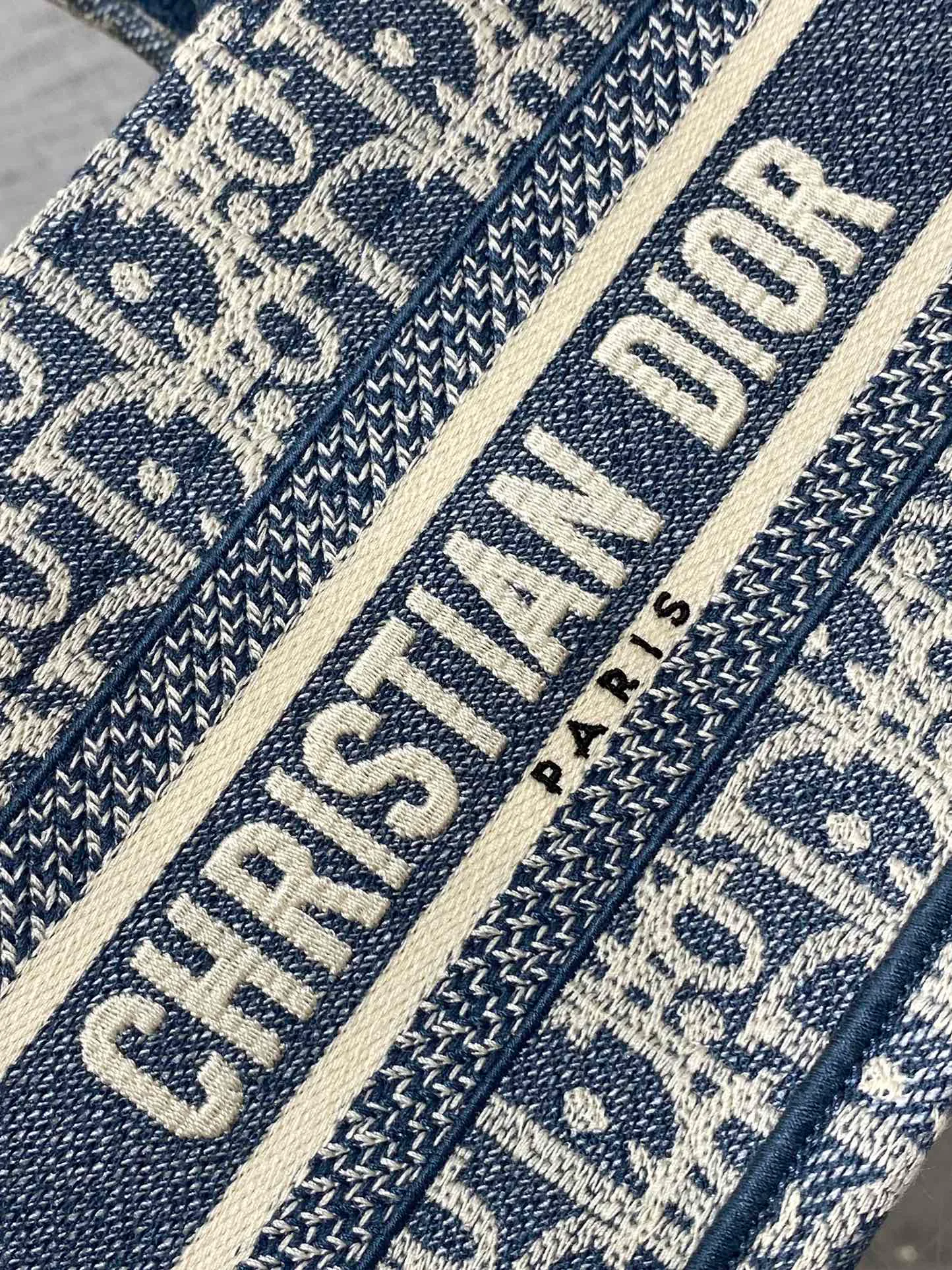 Классические Сумки Женские Christian Dior 11224011