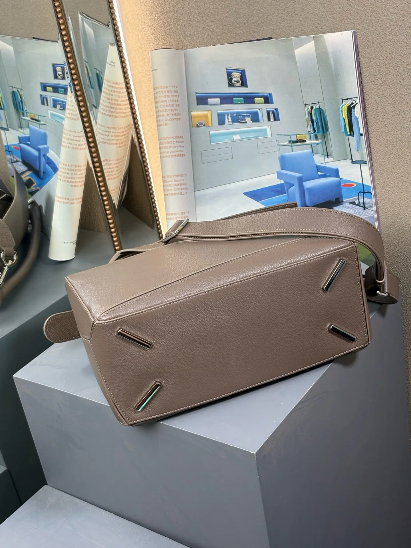 Классические Сумки Женские Loewe 161787