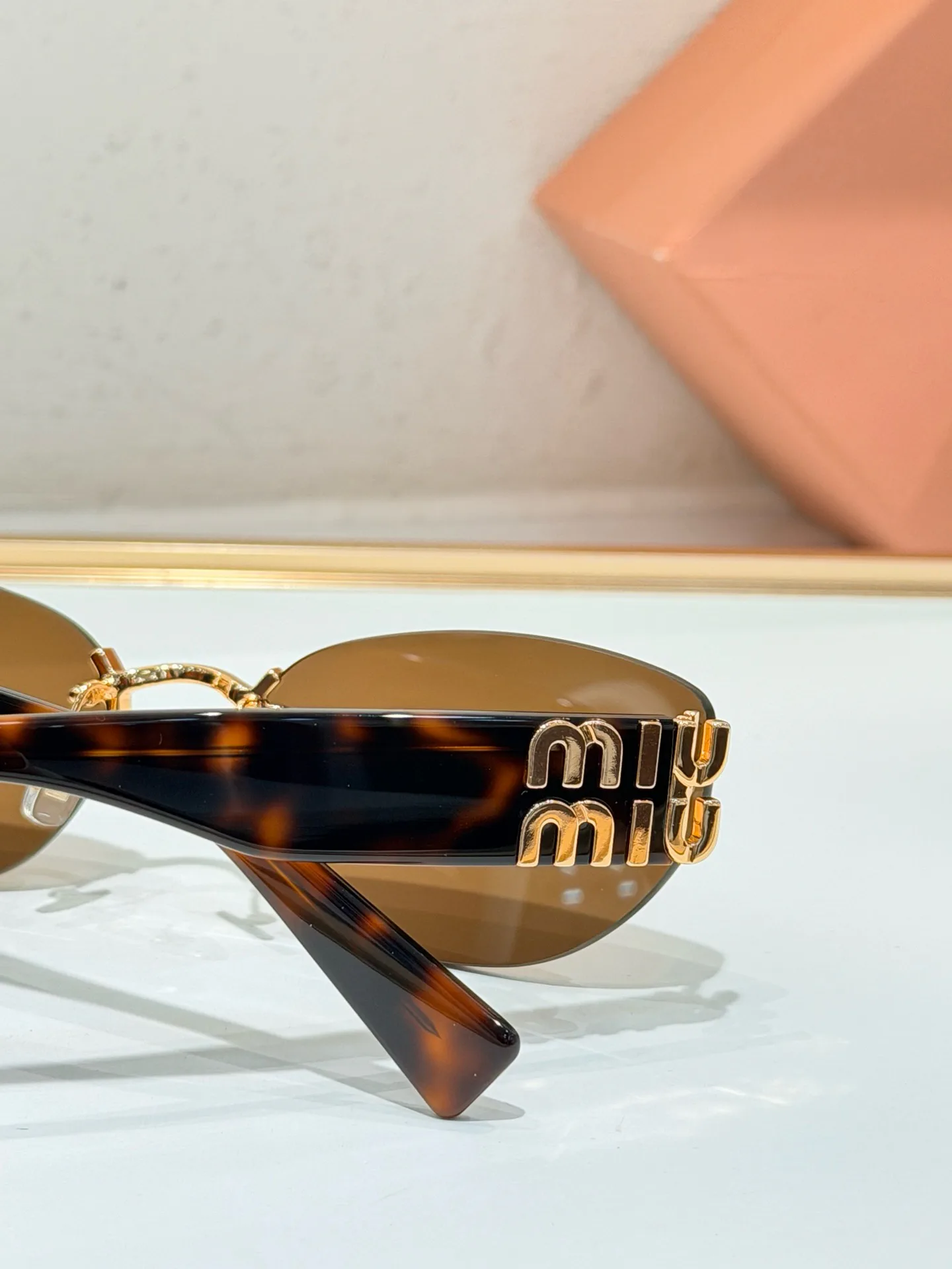 Очки Miu Miu 18226191