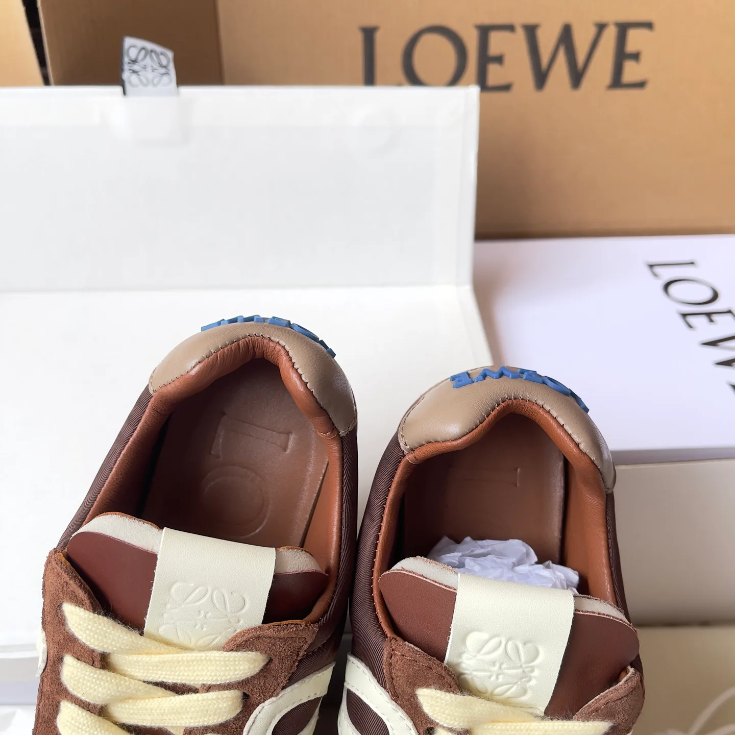 Кроссовки Женские Loewe 18781784