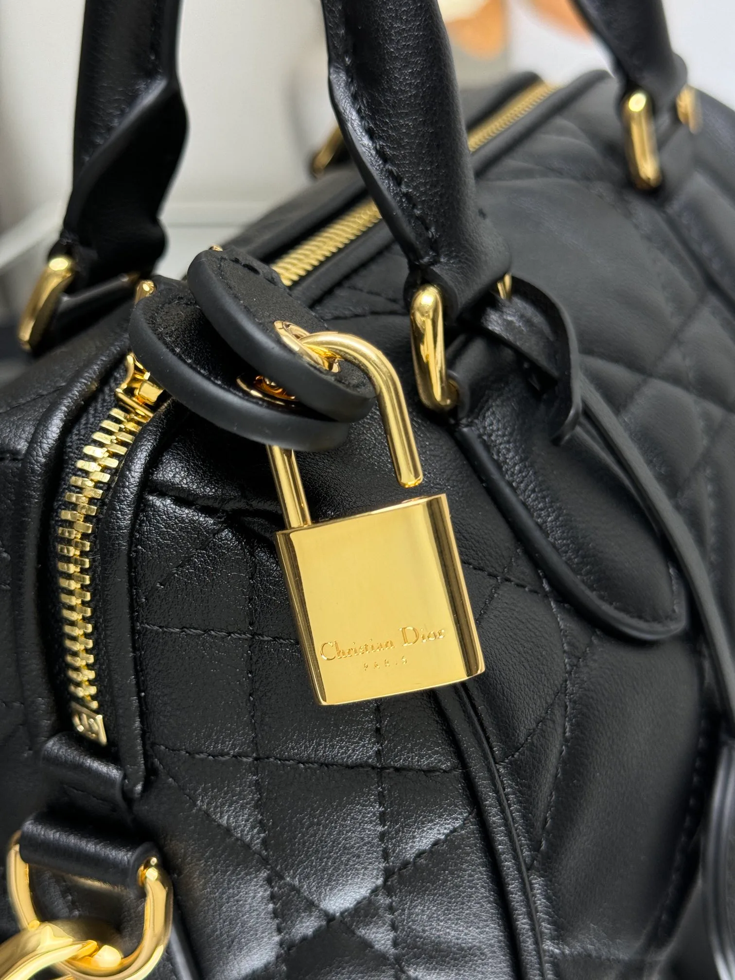 Классические Сумки Женские Christian Dior 11900293