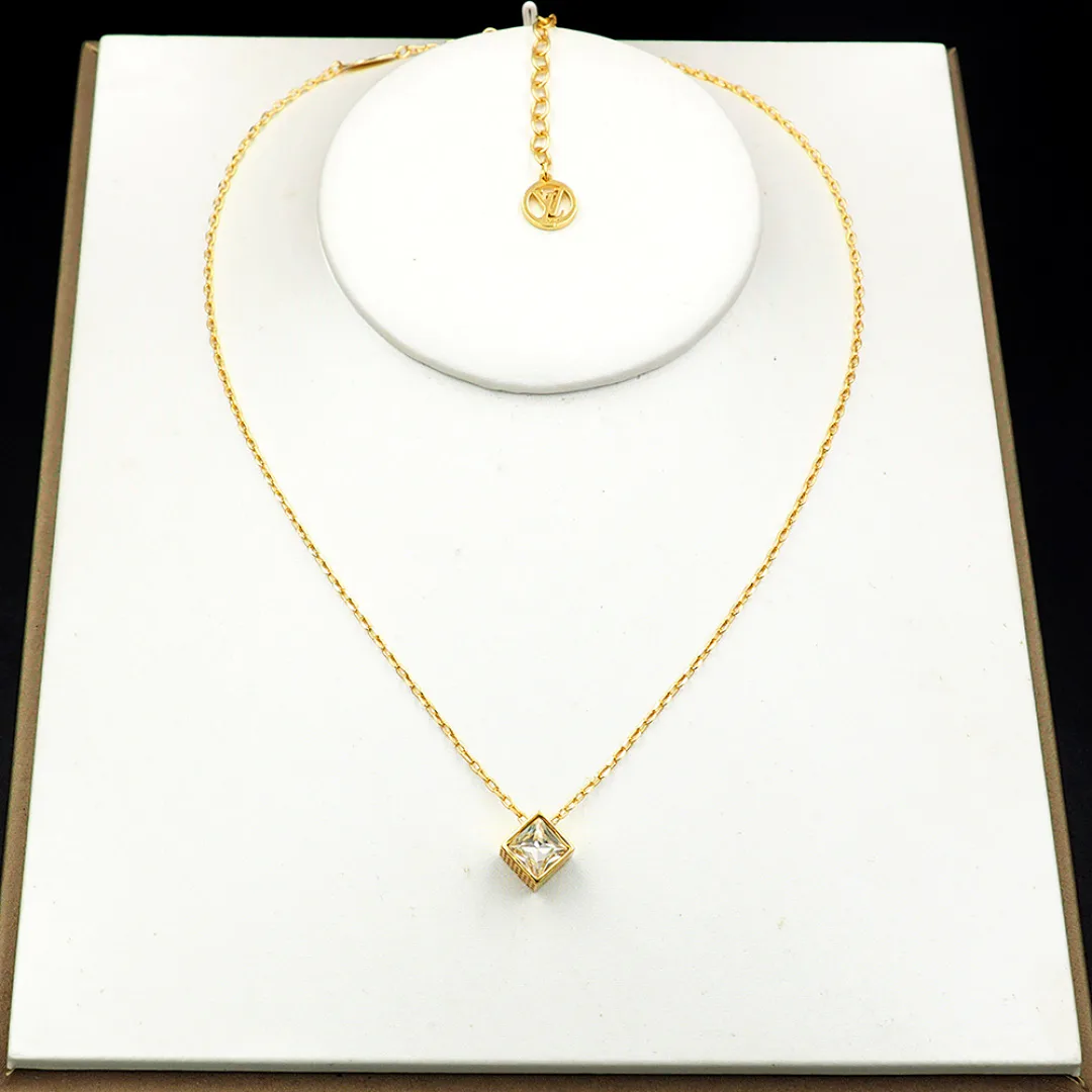 Бижутерия Louis Vuitton 12714087