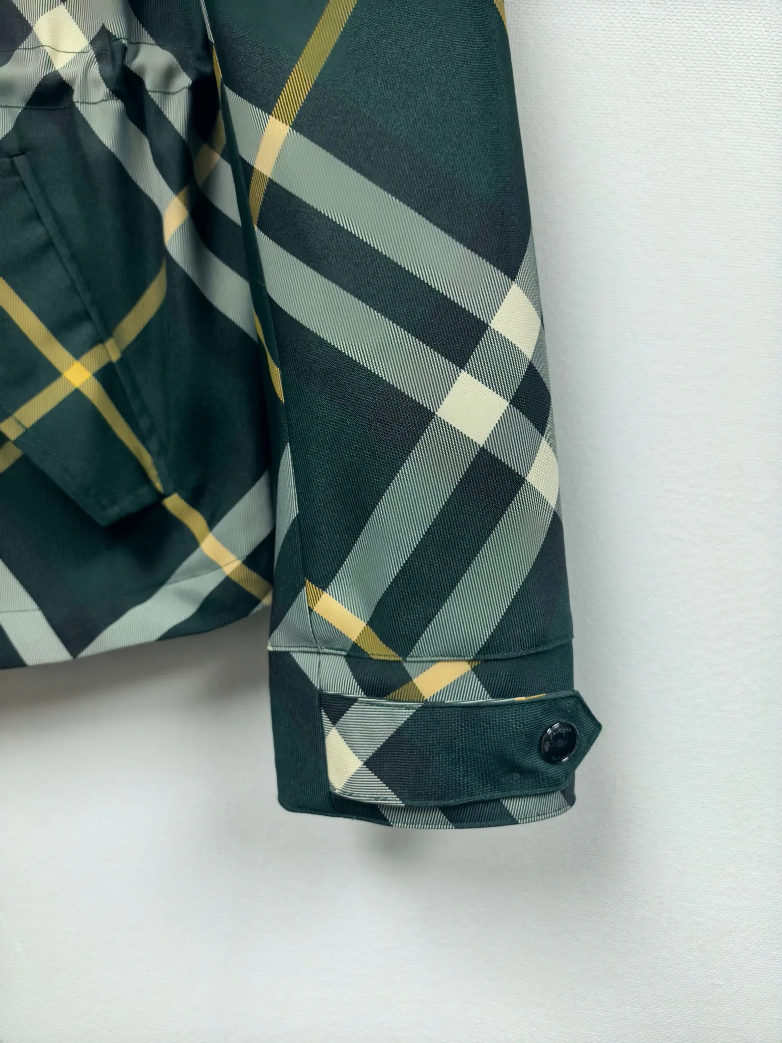 Куртки И Пуховики Женские Burberry 18277302