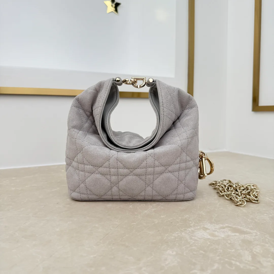 Классические Сумки Женские Christian Dior 18116266