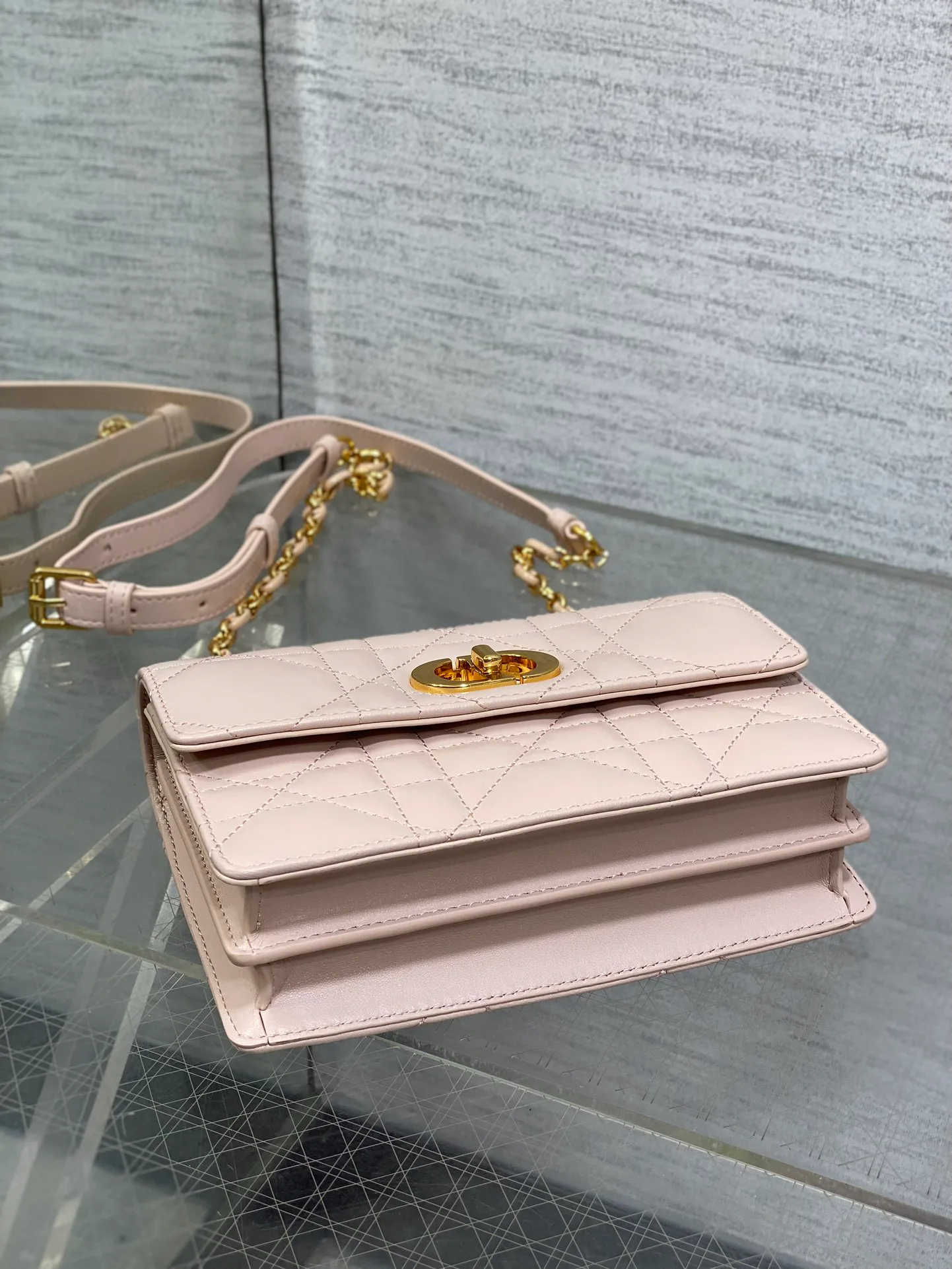 Сумки На Ремне Женские Christian Dior 475494