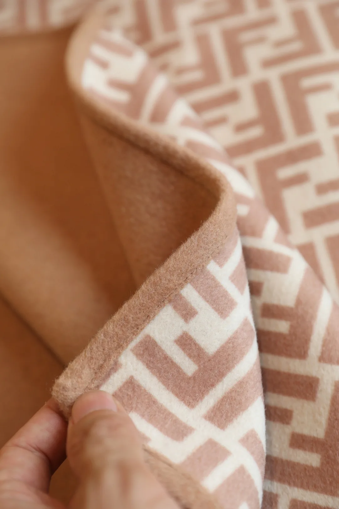 Шарфы Fendi 1313327