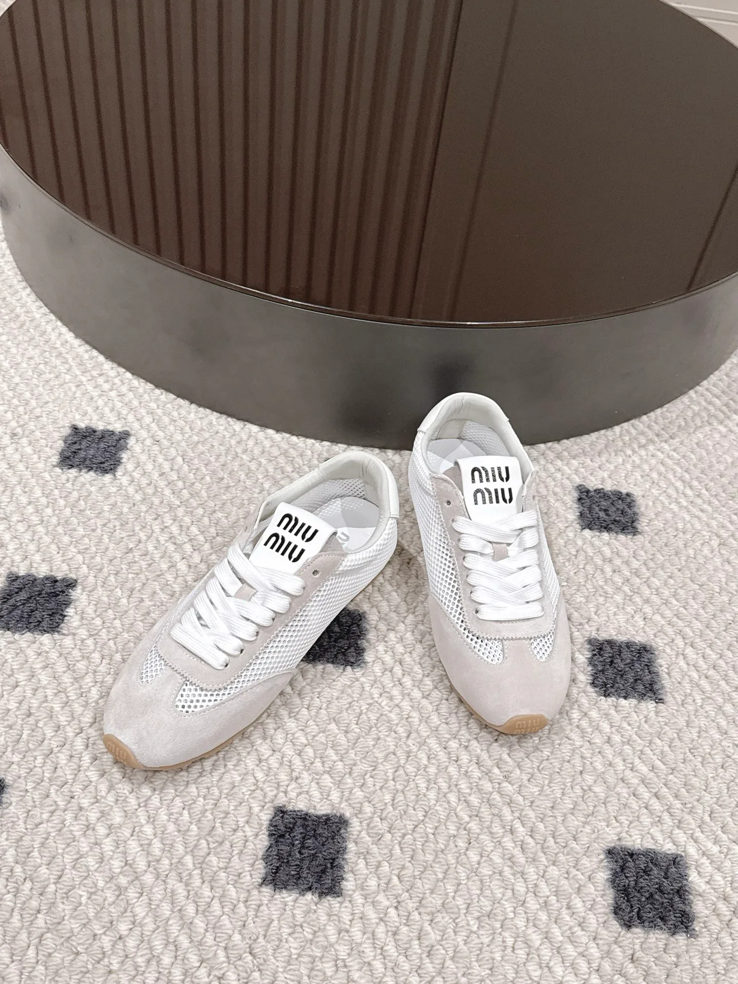 Кроссовки Женские Miu Miu 11540509