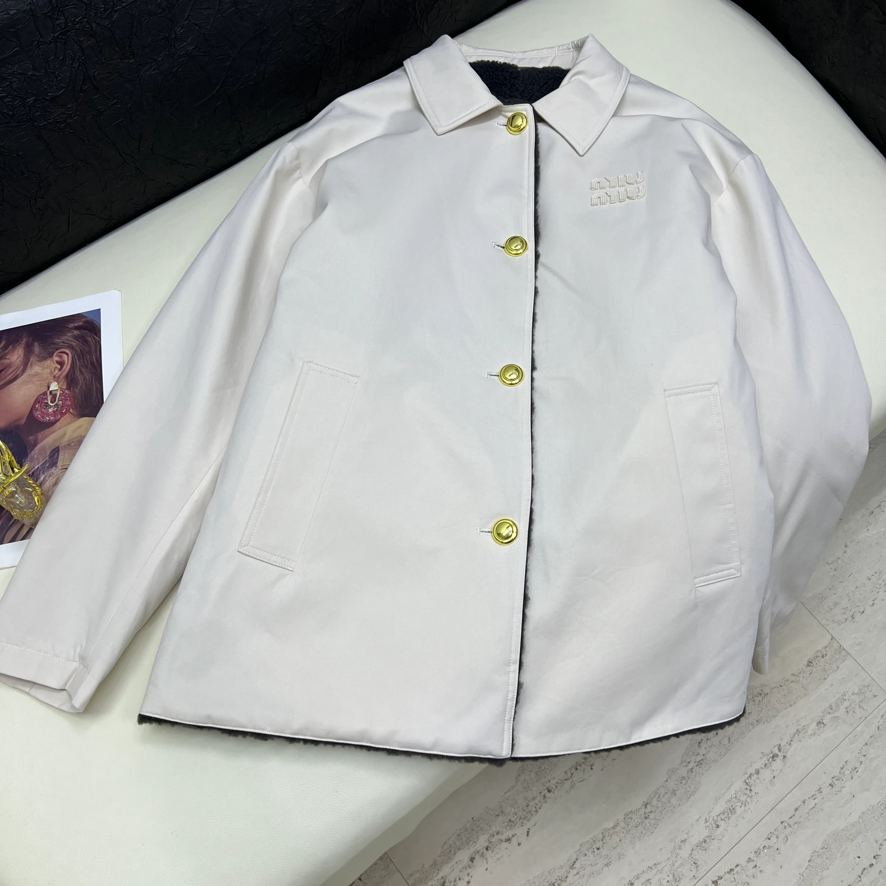 Куртки И Пуховики Женские Miu Miu 19208175