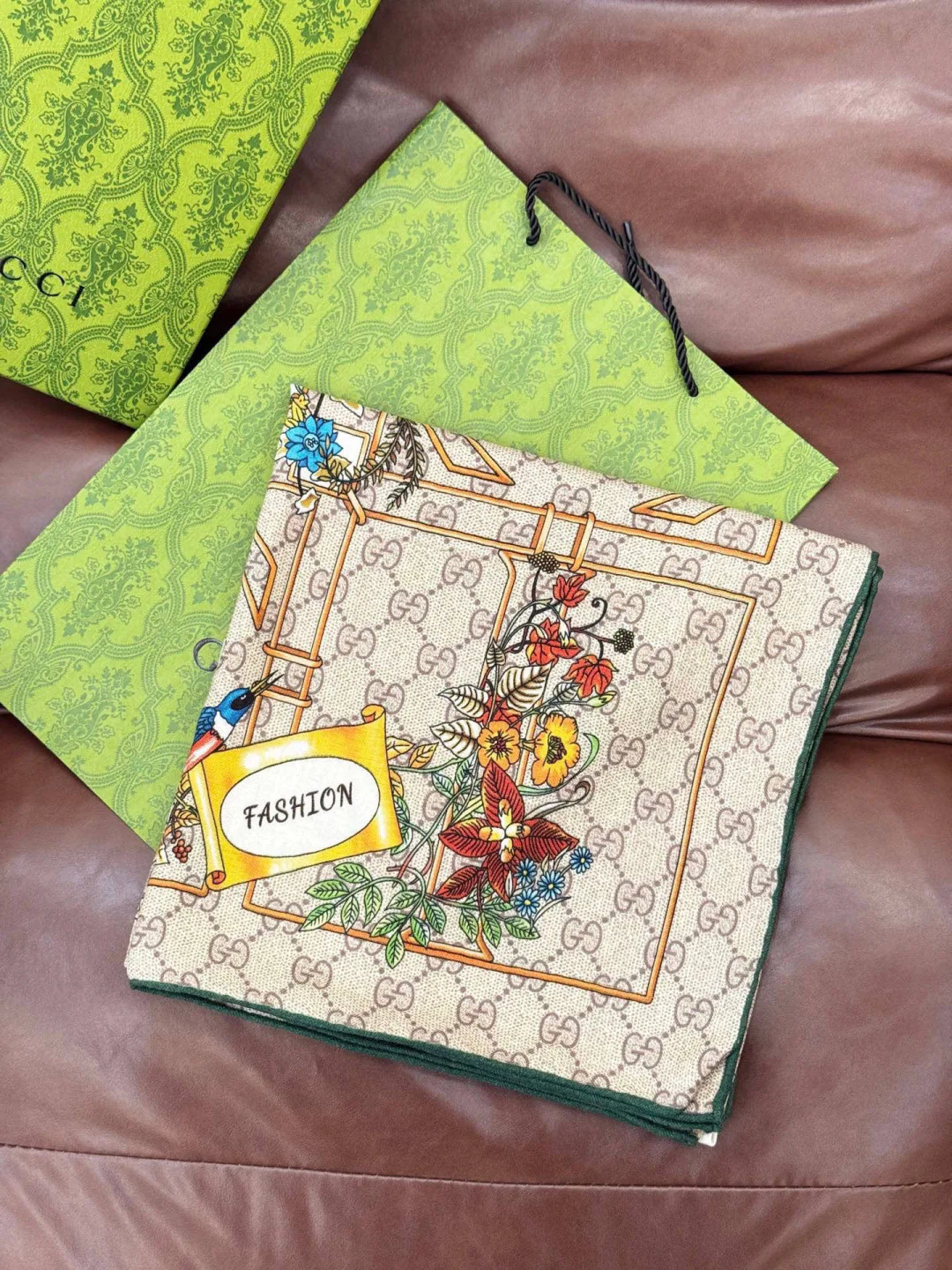 Платки Gucci 1338113