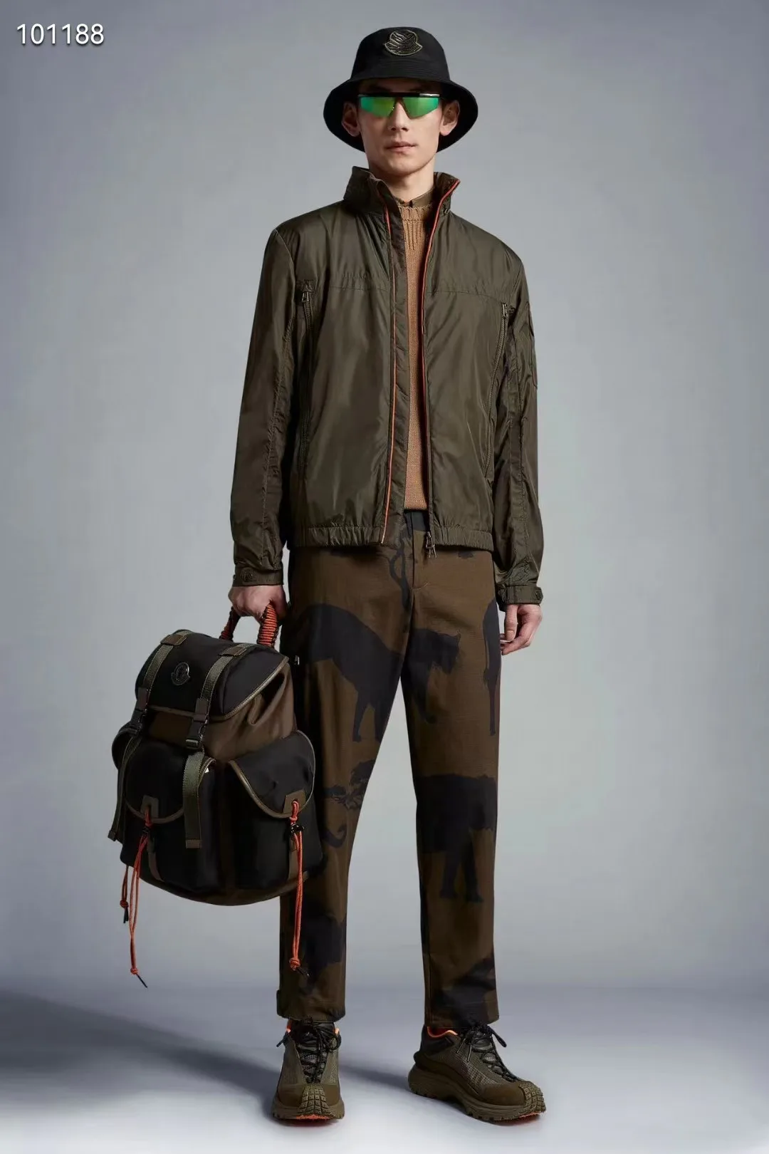 Куртки И Пуховики Мужские Moncler 17285971
