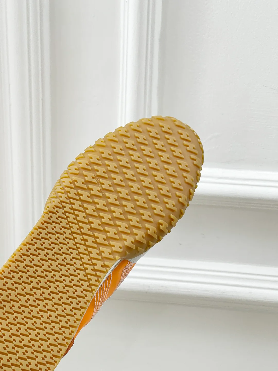 Кроссовки Женские Hermes 25992