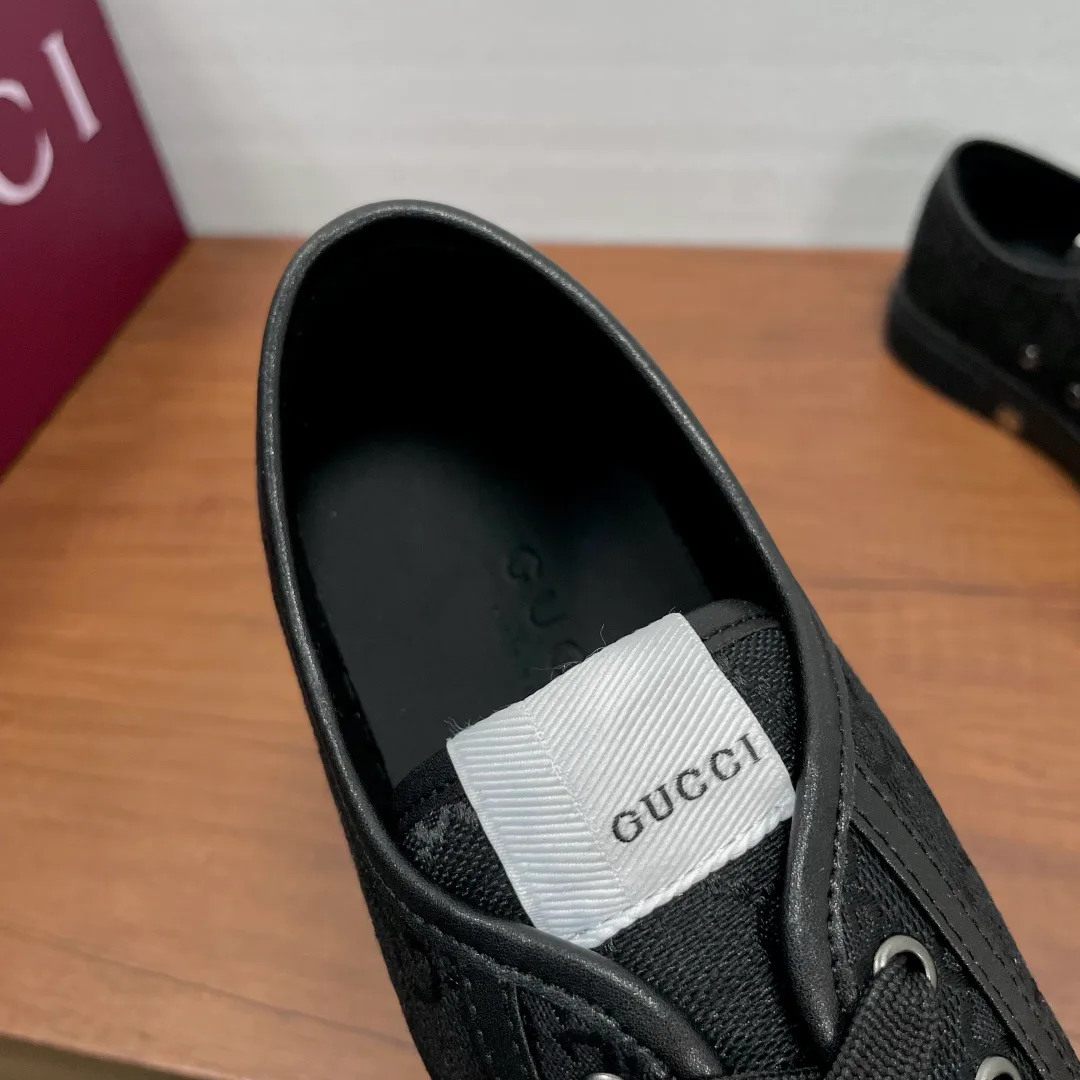 Кеды Женские Gucci 12672547