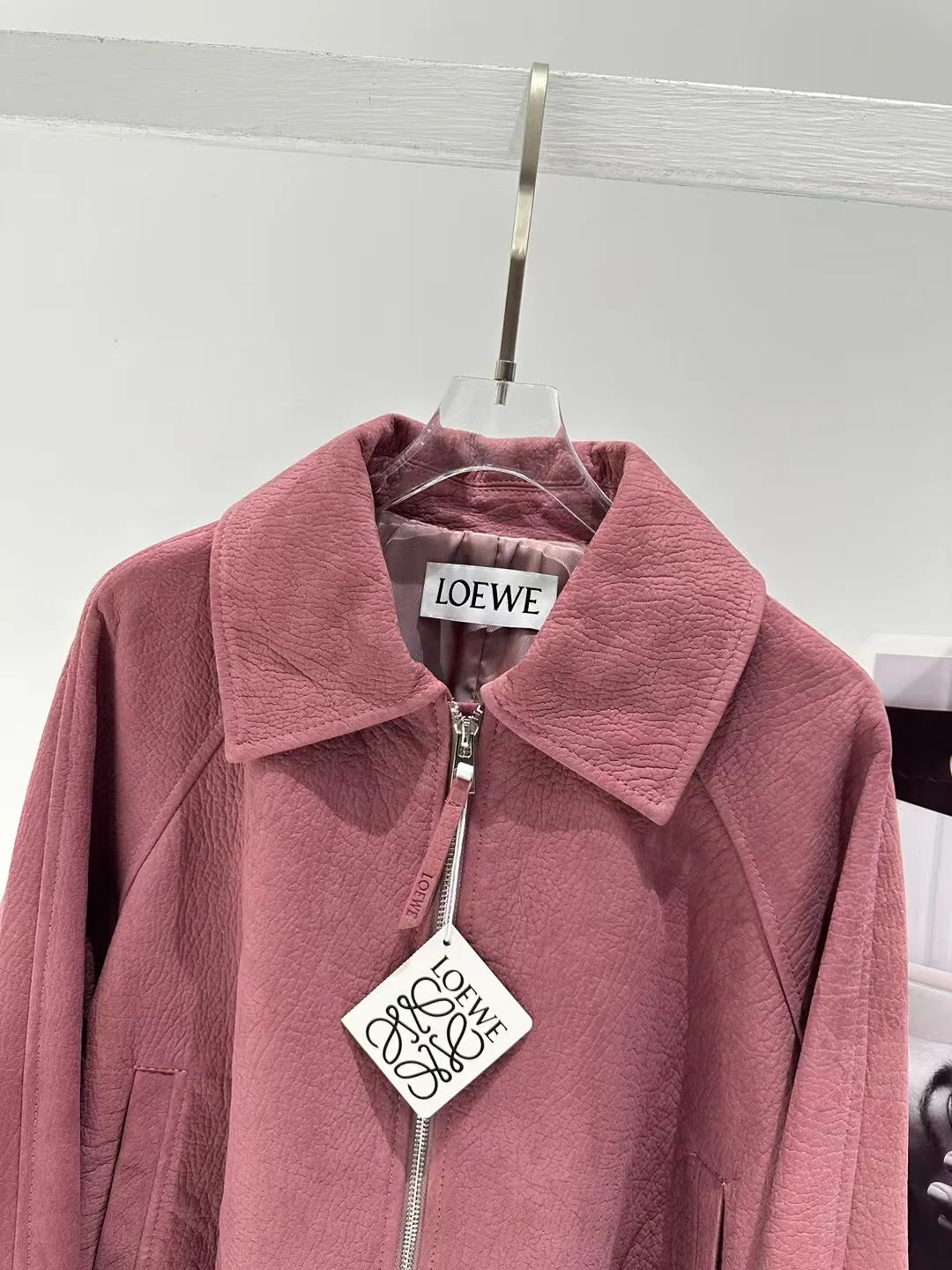 Кожаные Куртки И Дублёнки Женские Loewe 11429007