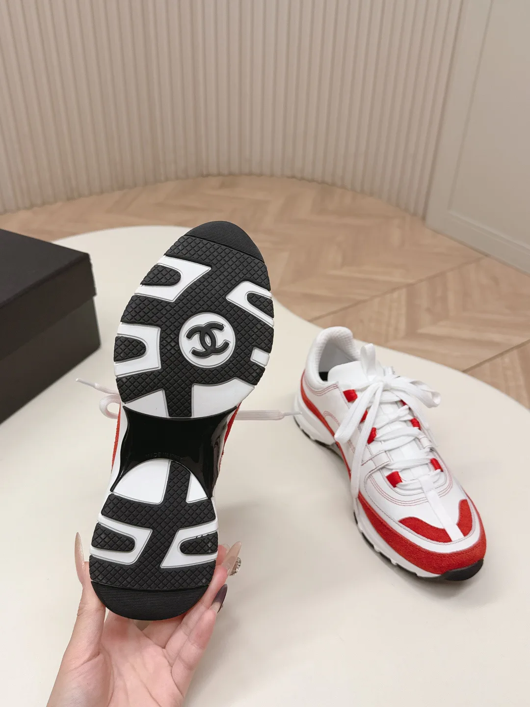 Кроссовки Женские Chanel 11594906