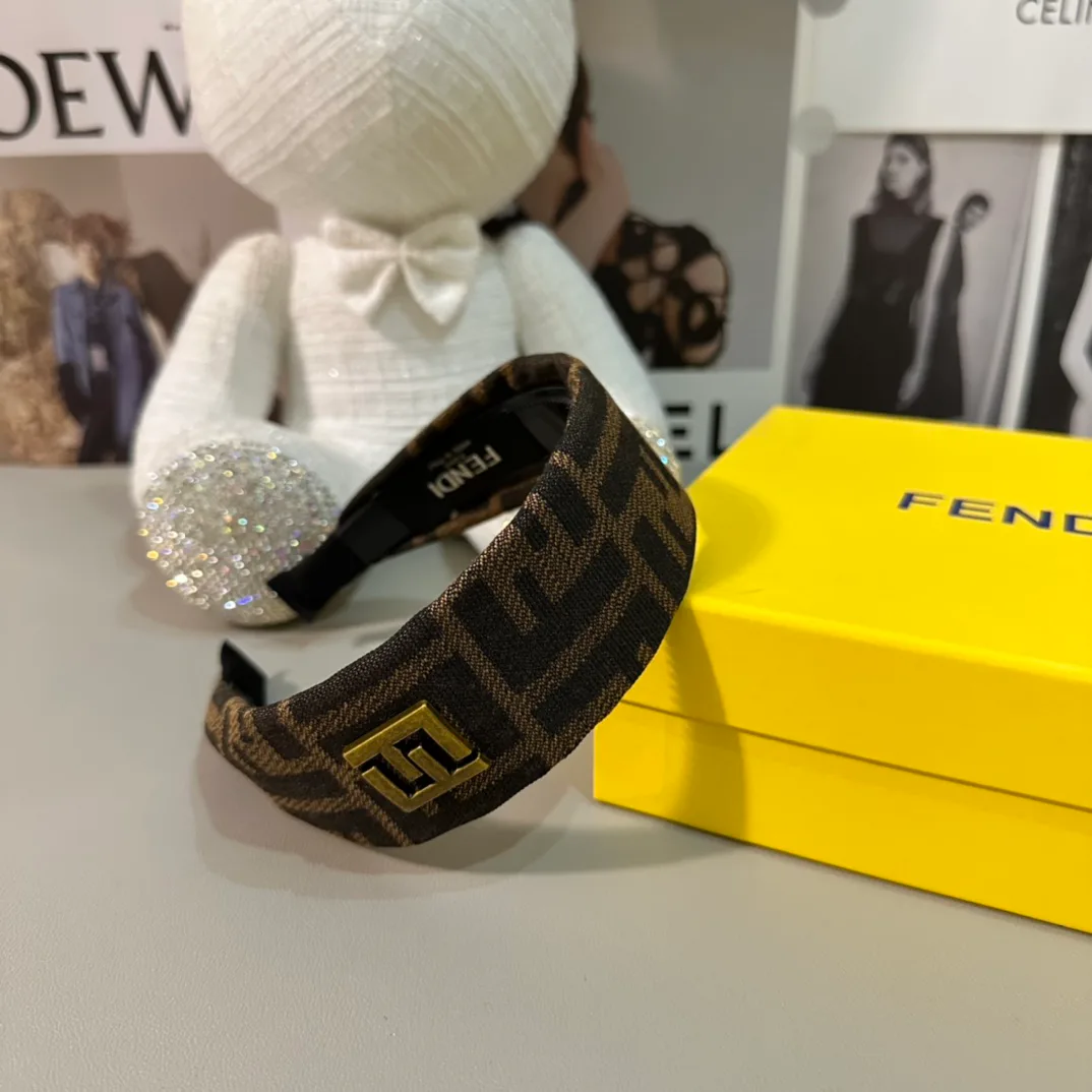 Бижутерия Fendi 17829