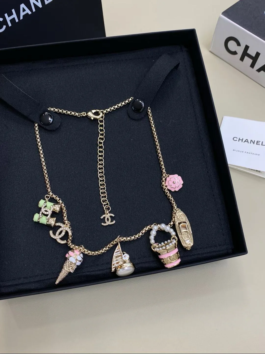 Бижутерия Chanel 11750582