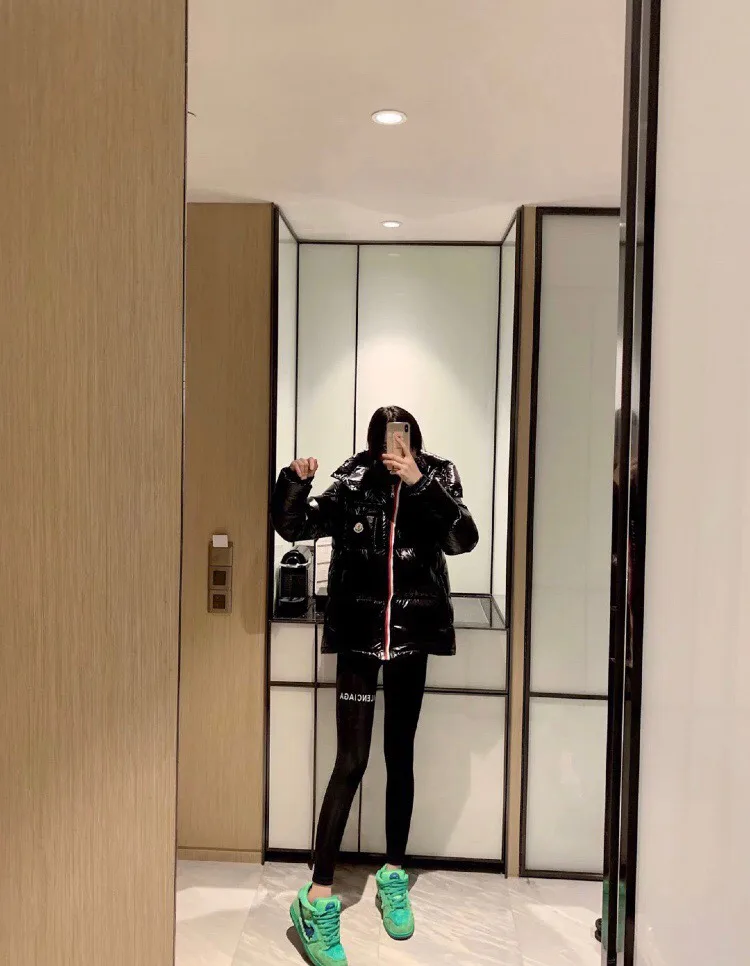 Куртки И Пуховики Женские Moncler 4605846