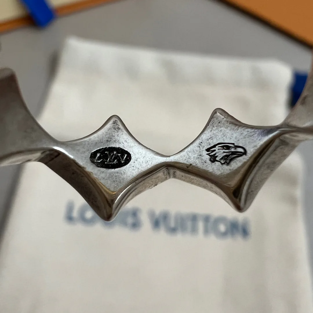 Бижутерия Louis Vuitton 151660