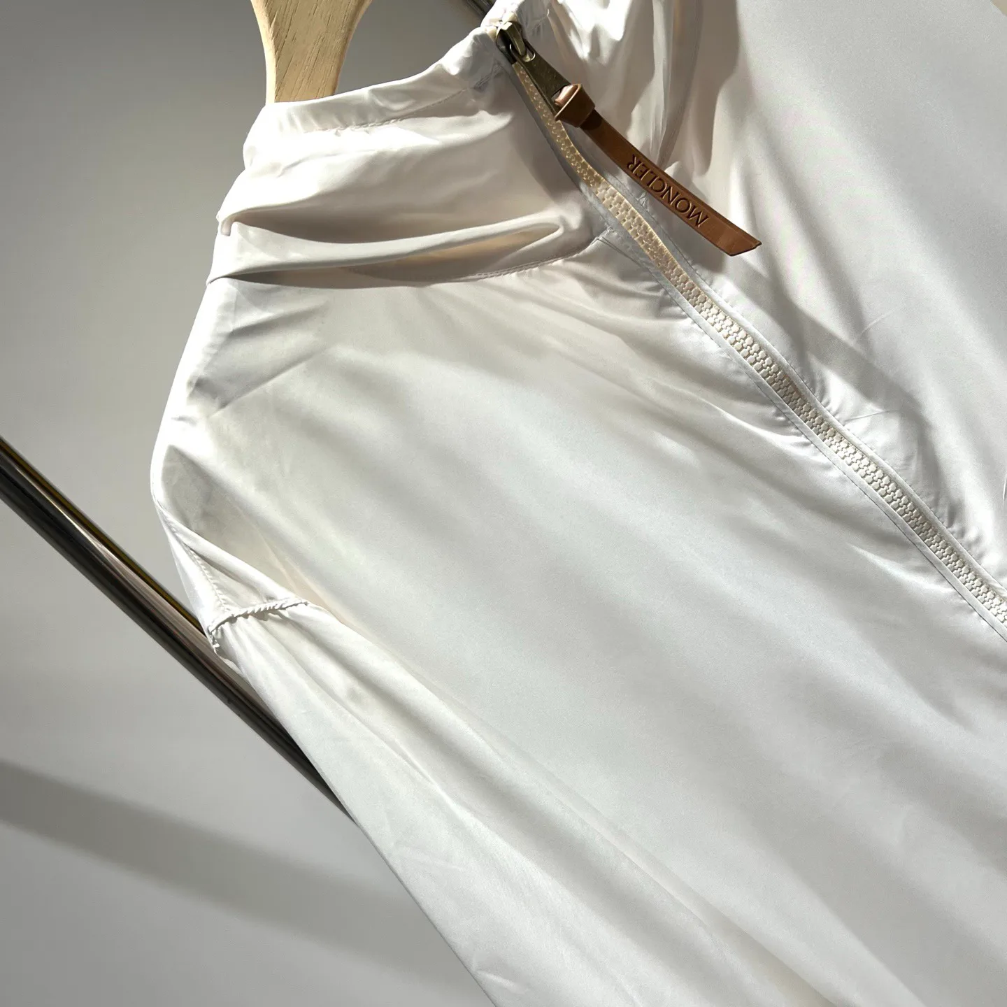 Куртки И Пуховики Женские Moncler 12687064