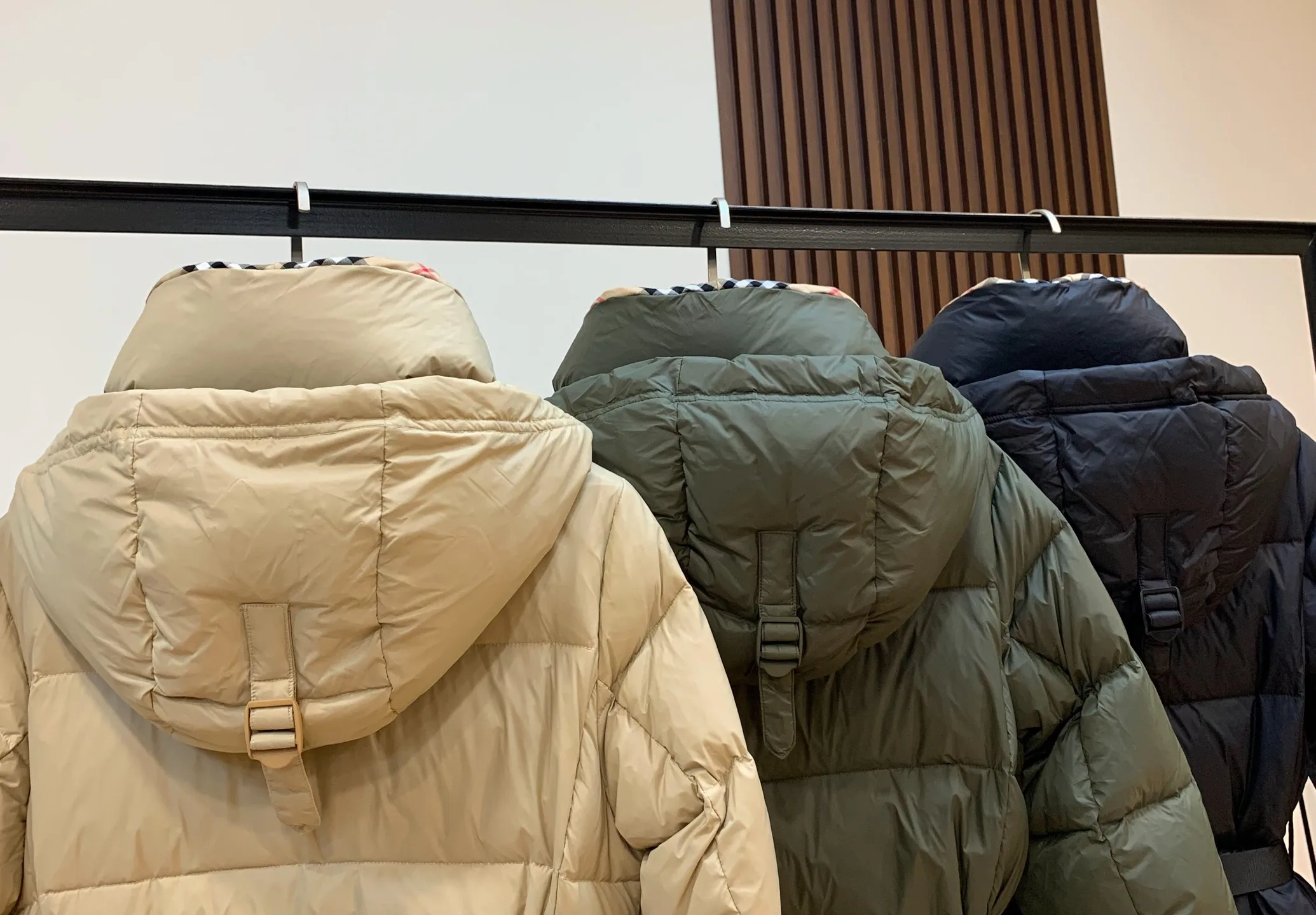 Куртки И Пуховики Женские Burberry 97011