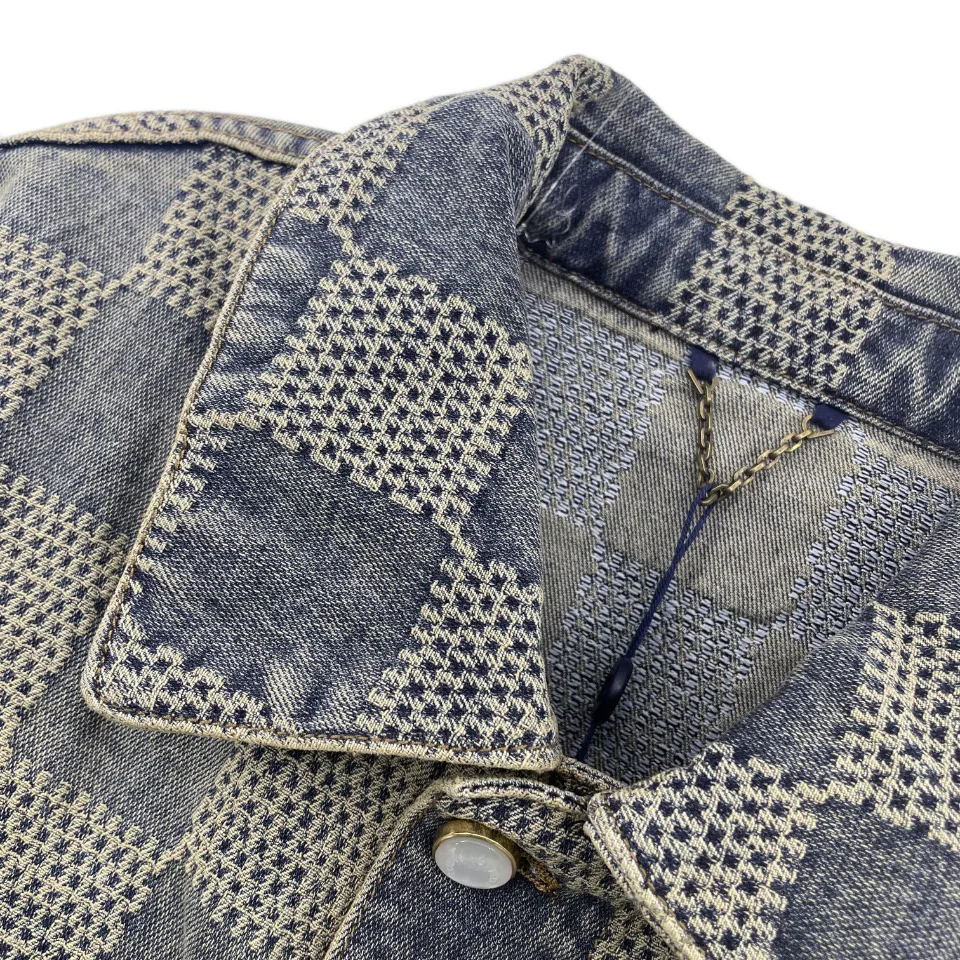 Куртки И Пуховики Женские Louis Vuitton 18042783