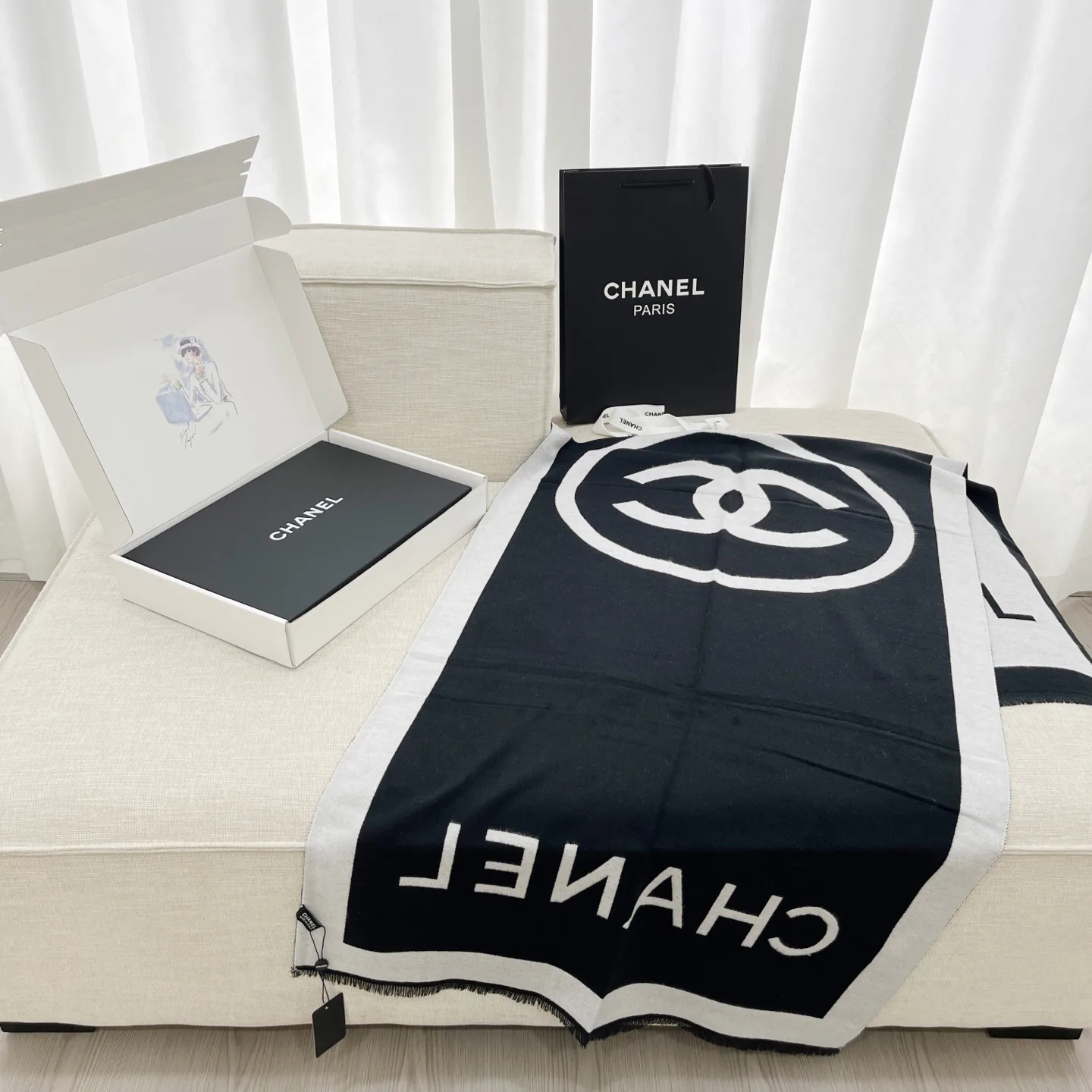 Шарфы Chanel 117416