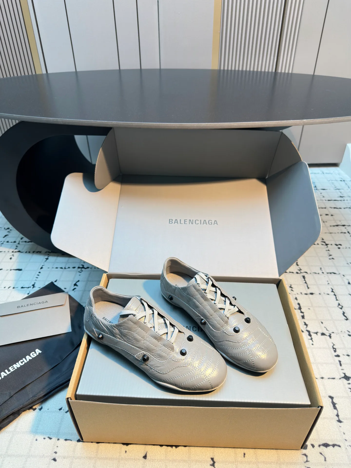 Кроссовки Женские Balenciaga 516070
