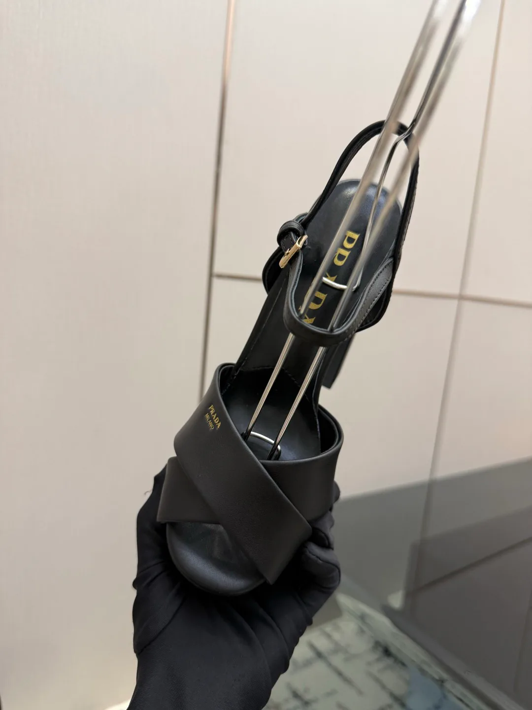 Босоножки Женские Prada 19633430