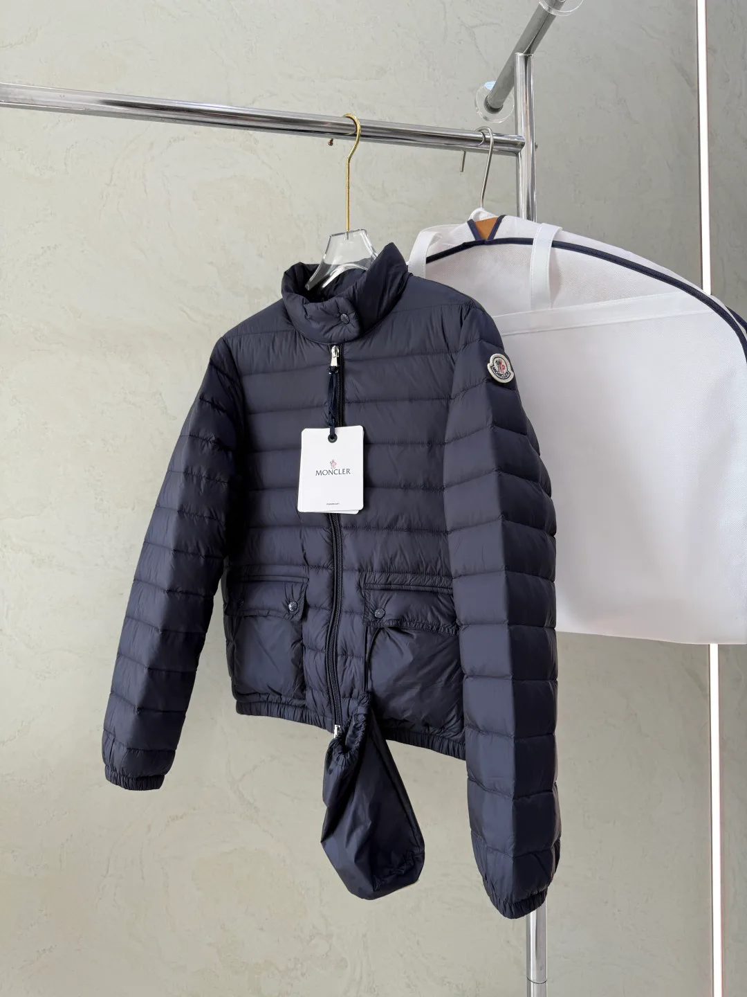 Куртки И Пуховики Женские Moncler 18043489