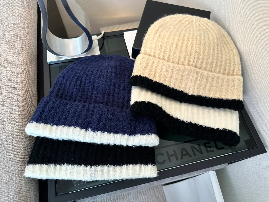 Головные Уборы Chanel 3844426