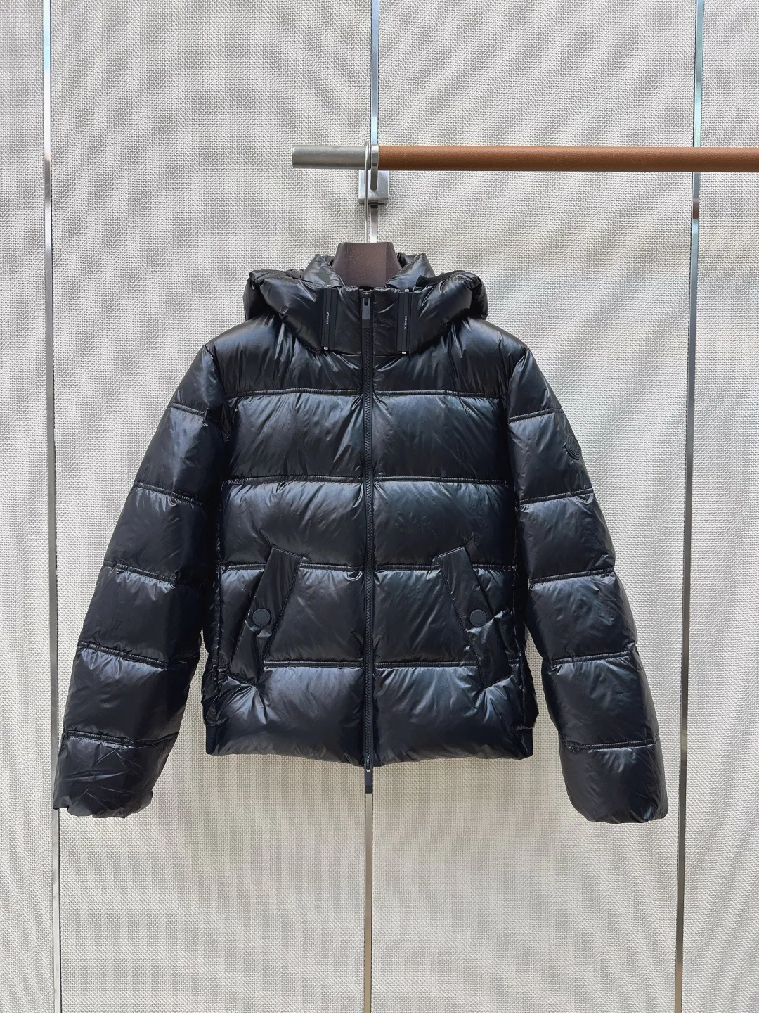 Куртки И Пуховики Женские Moncler 18012426