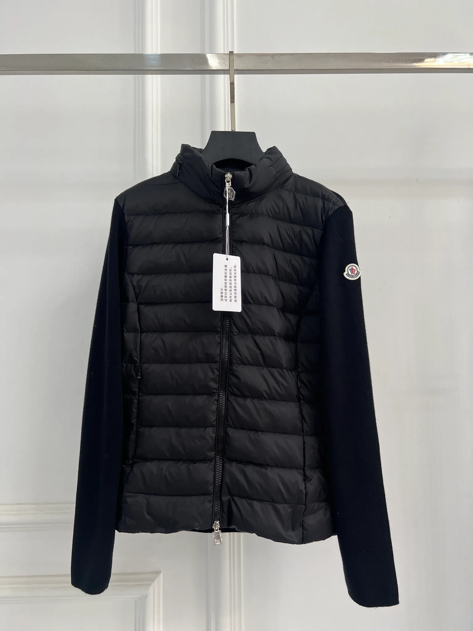 Куртки И Пуховики Женские Moncler 18416269