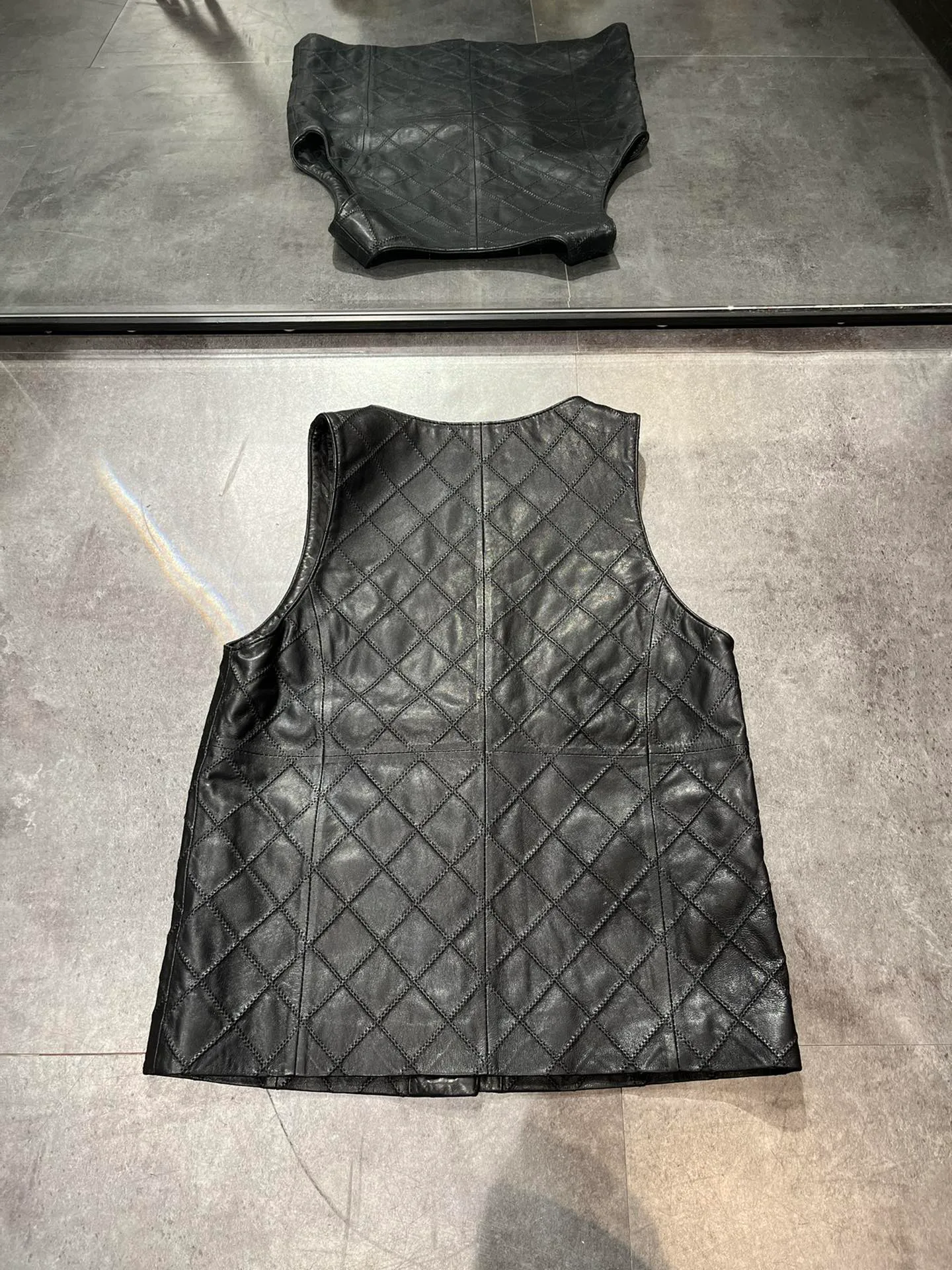 Жилеты Мужские Chanel 10088605