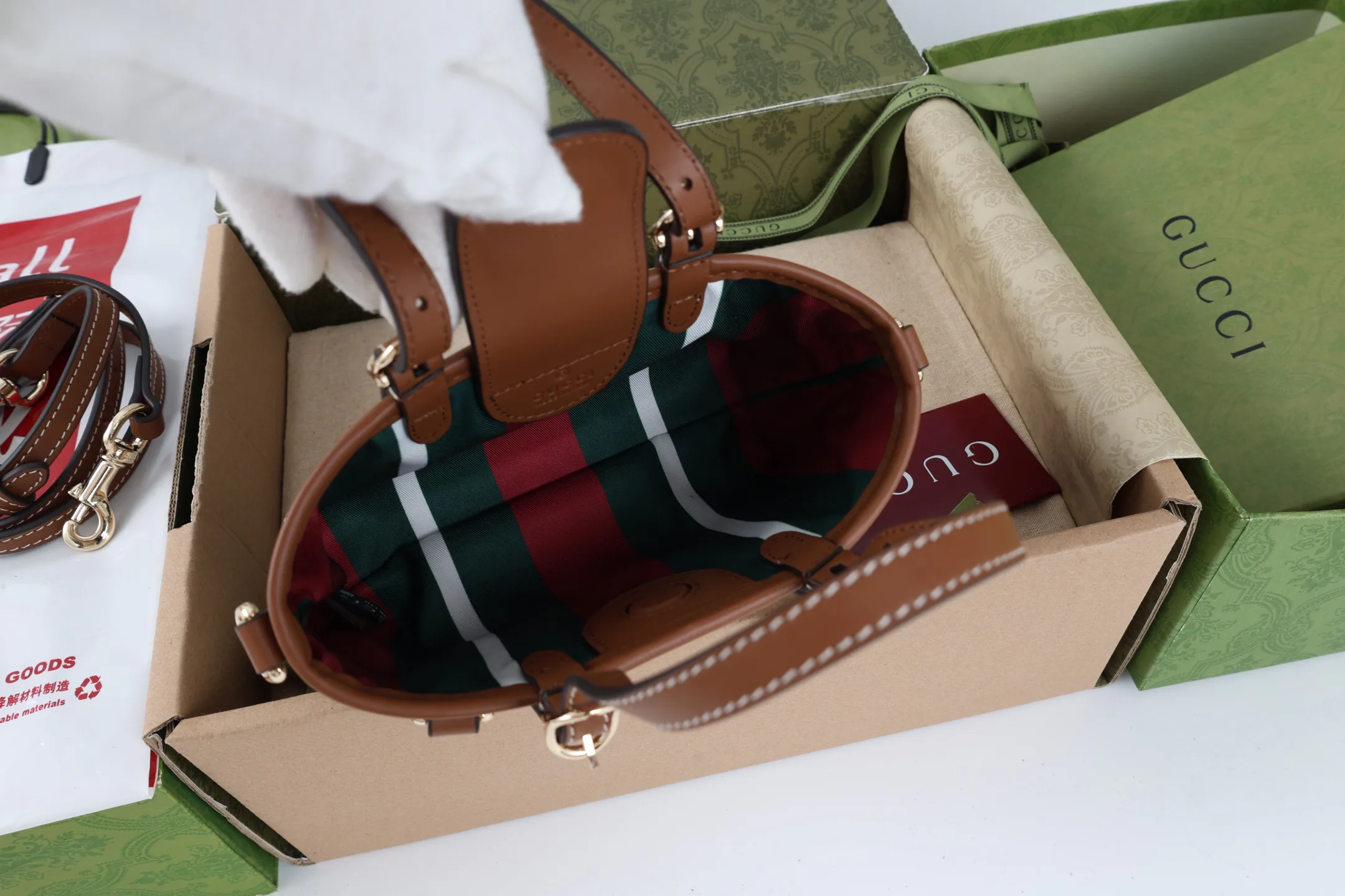 Классические Сумки Женские Gucci 10416699