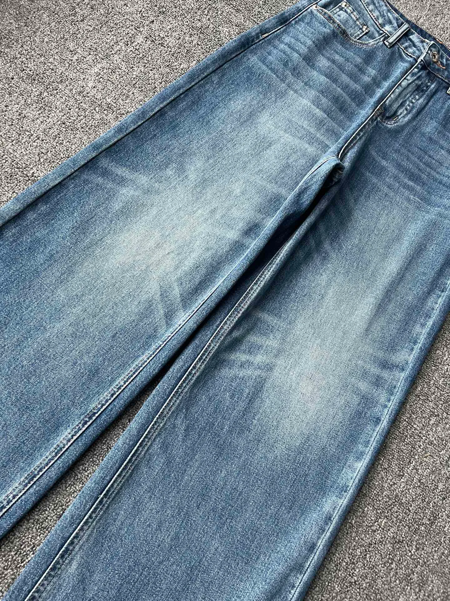 Джинсы Женские Miu Miu 11021509