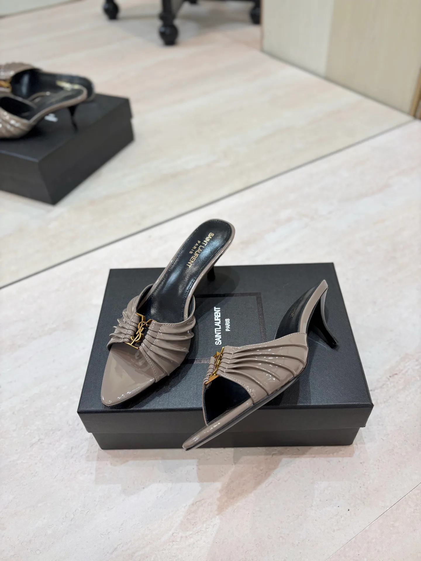 Мюли И Сабо Женские Saint Laurent 17476078