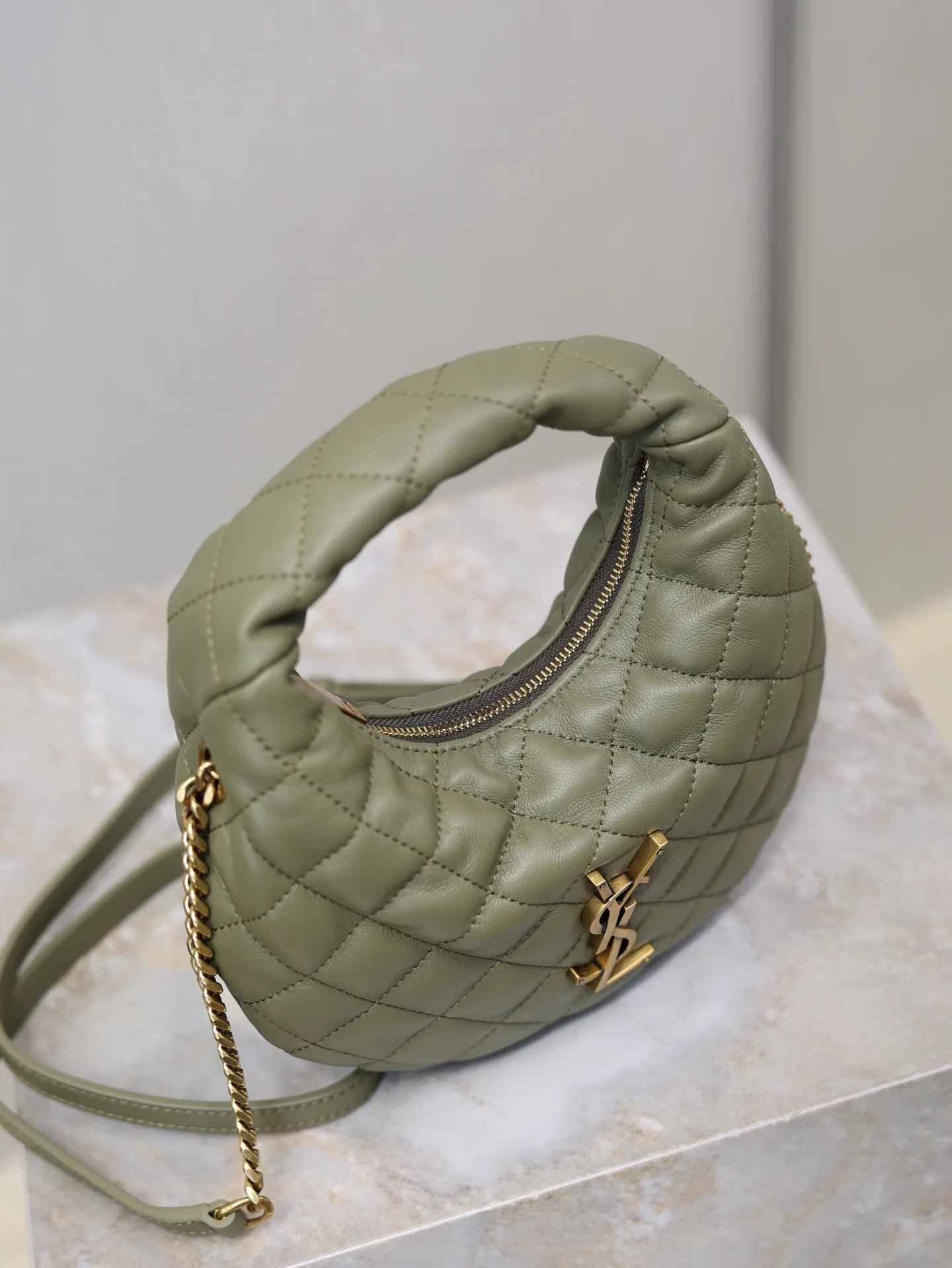 Сумки На Ремне Женские Saint Laurent 11504328