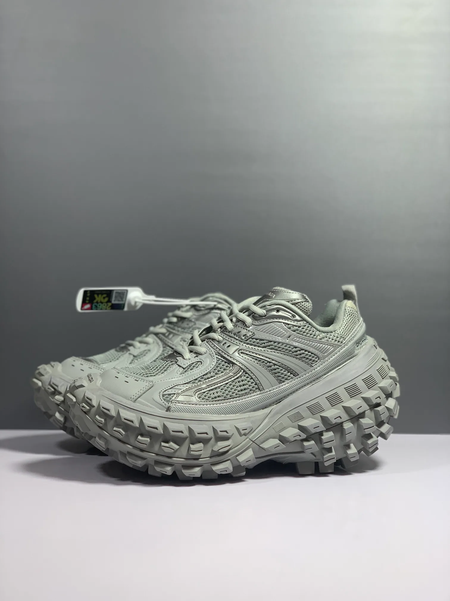 Кроссовки Женские Balenciaga 9672