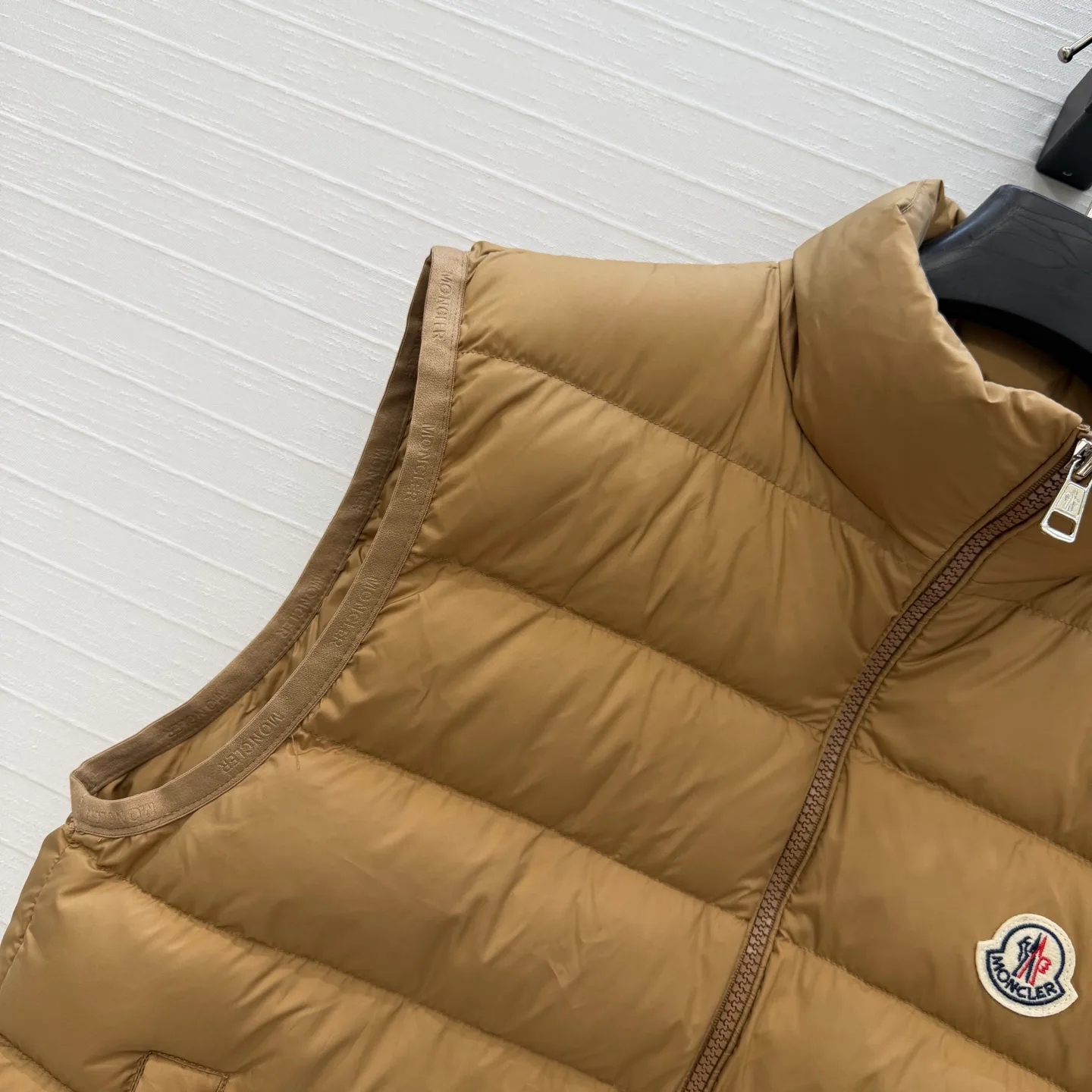 Жилеты Женские Moncler 19166061