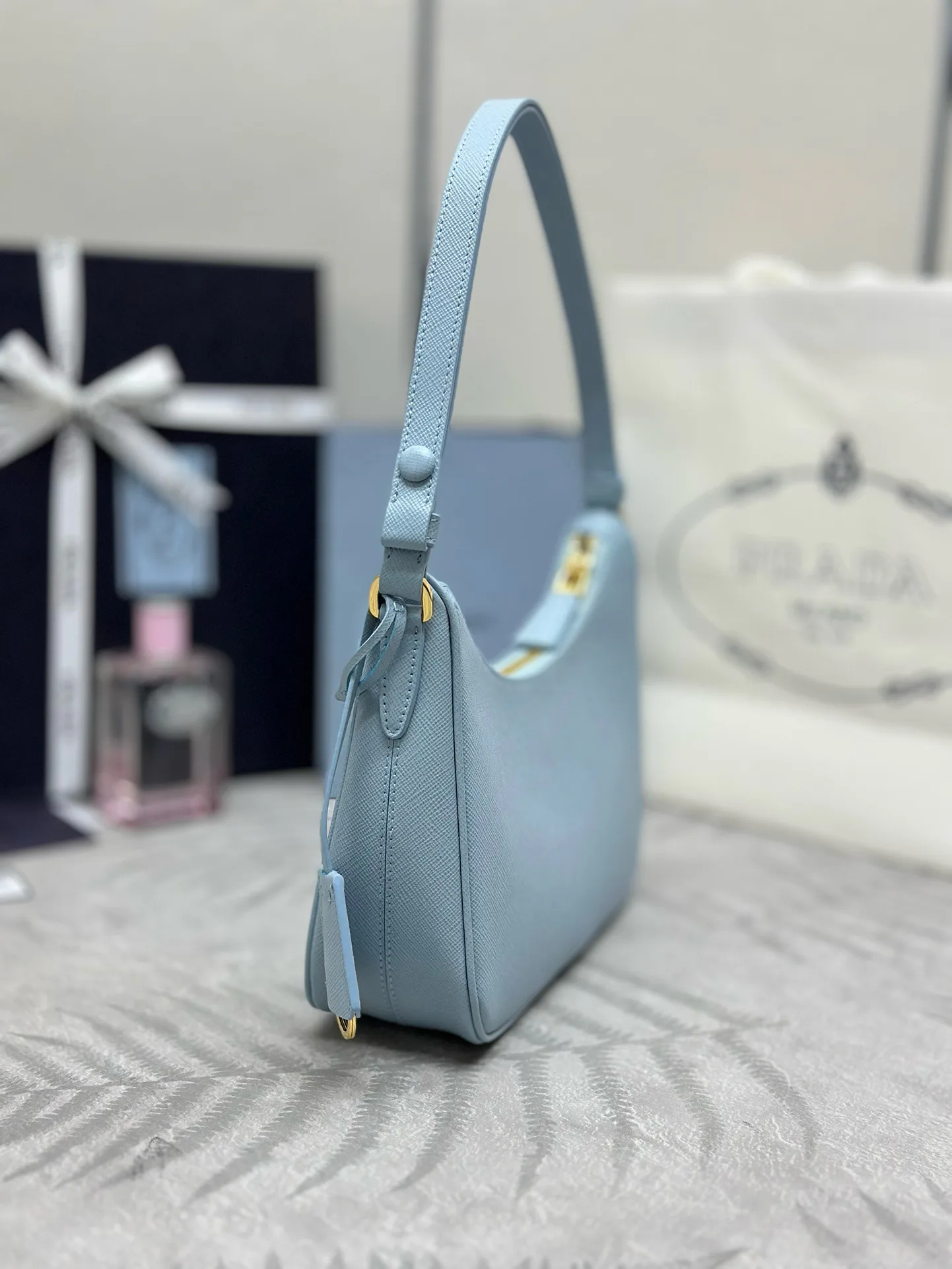 Классические Сумки Женские Prada 30115