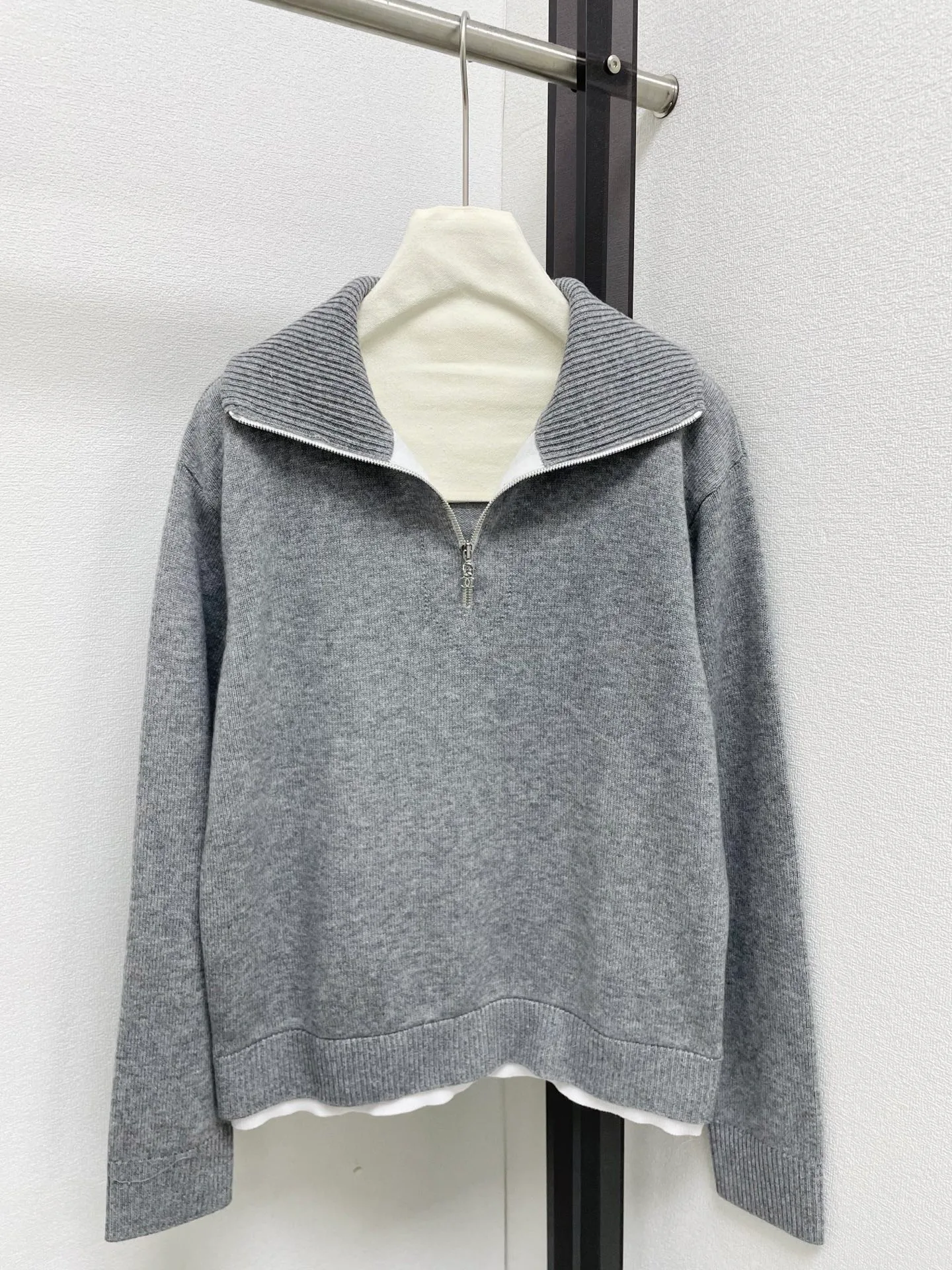 Джемперы И Свитеры Женские Chanel 5549634