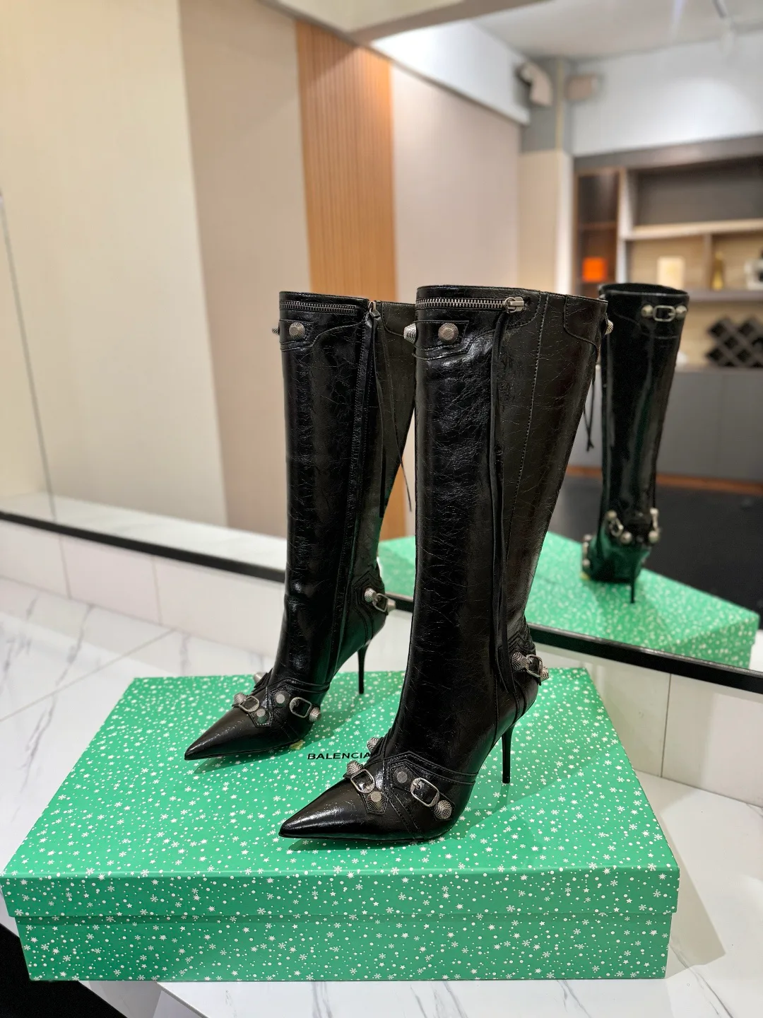 Сапоги Женские Balenciaga 18134823