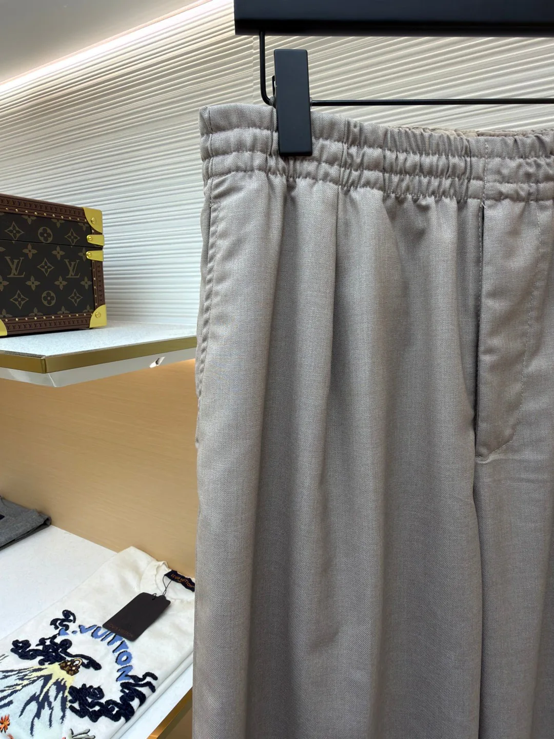 Брюки Мужские Louis Vuitton 10452227