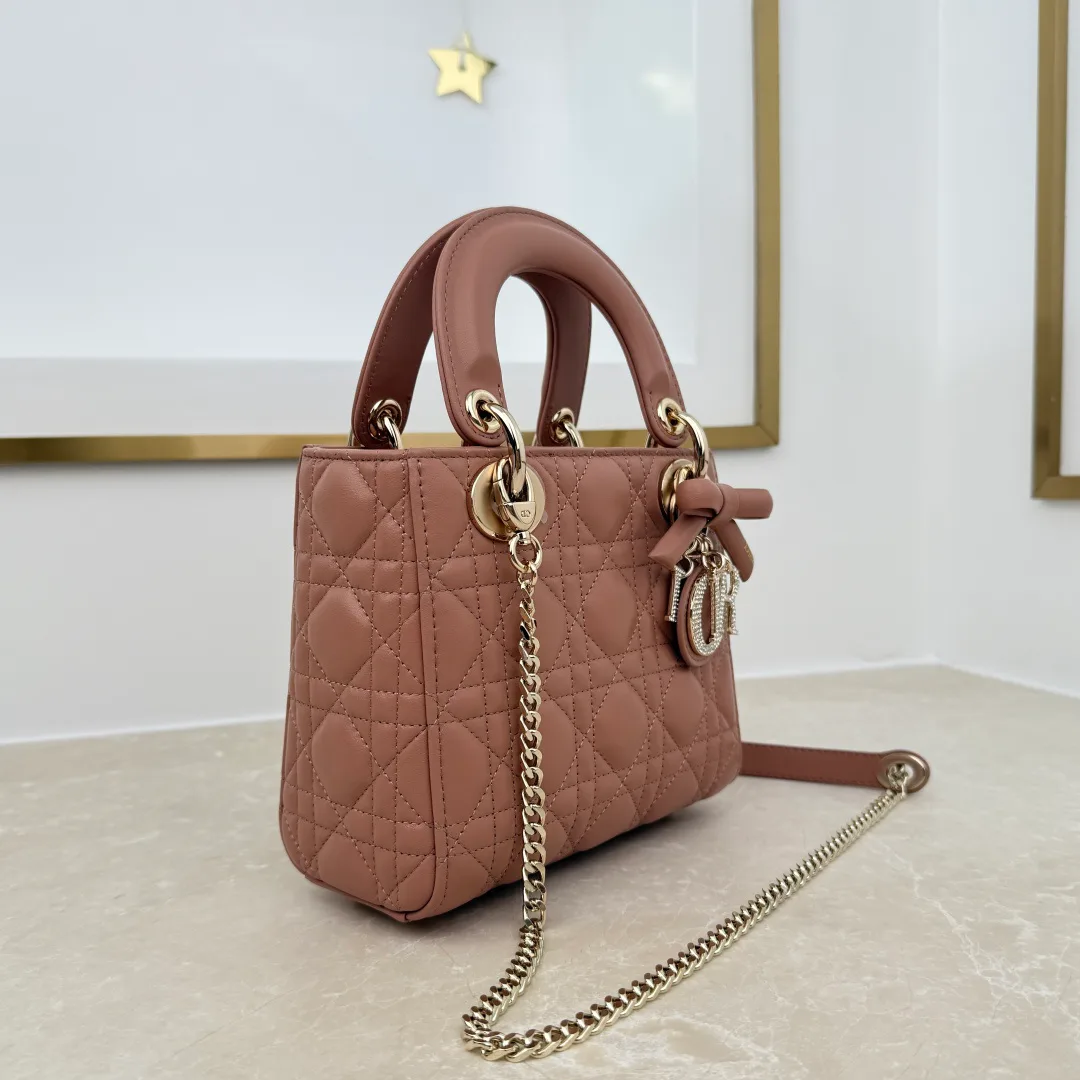 Классические Сумки Женские Christian Dior 18116220