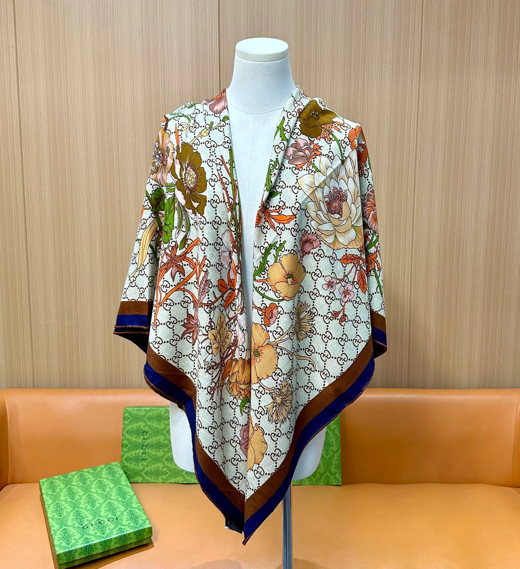 Шарфы Gucci 153782